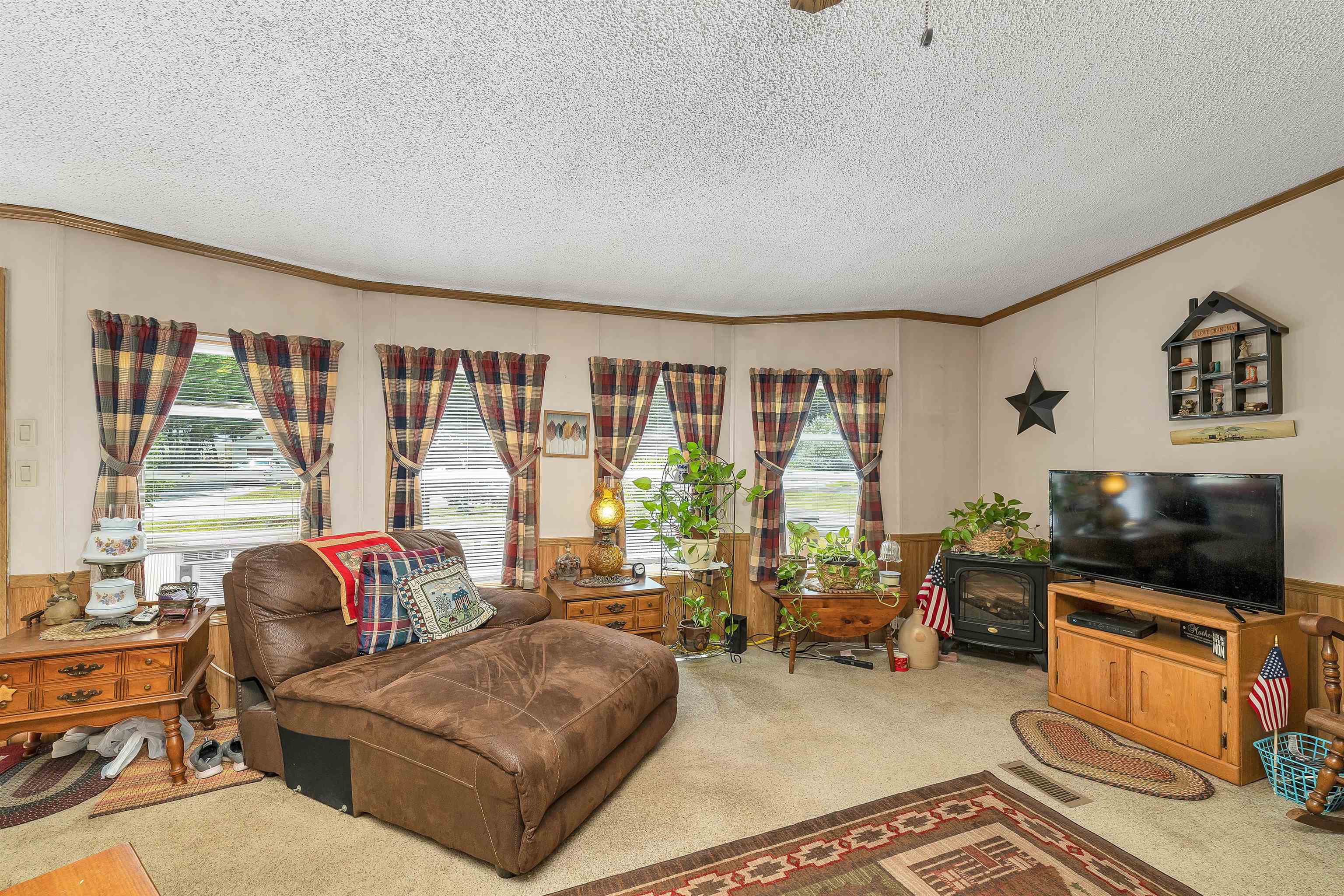 61 Eagles Way Property Photo 17