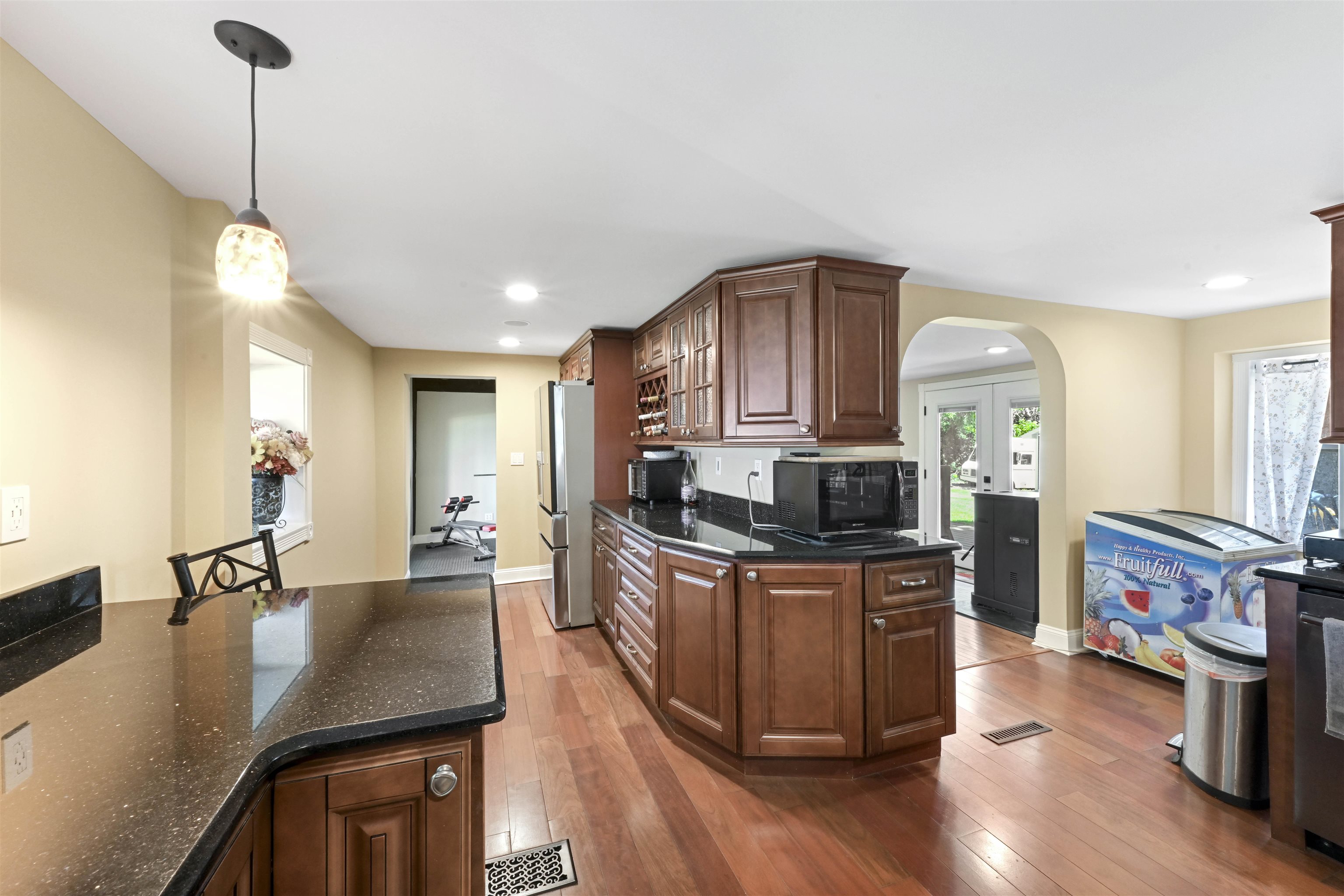 2551 W Shore Road Property Photo 10