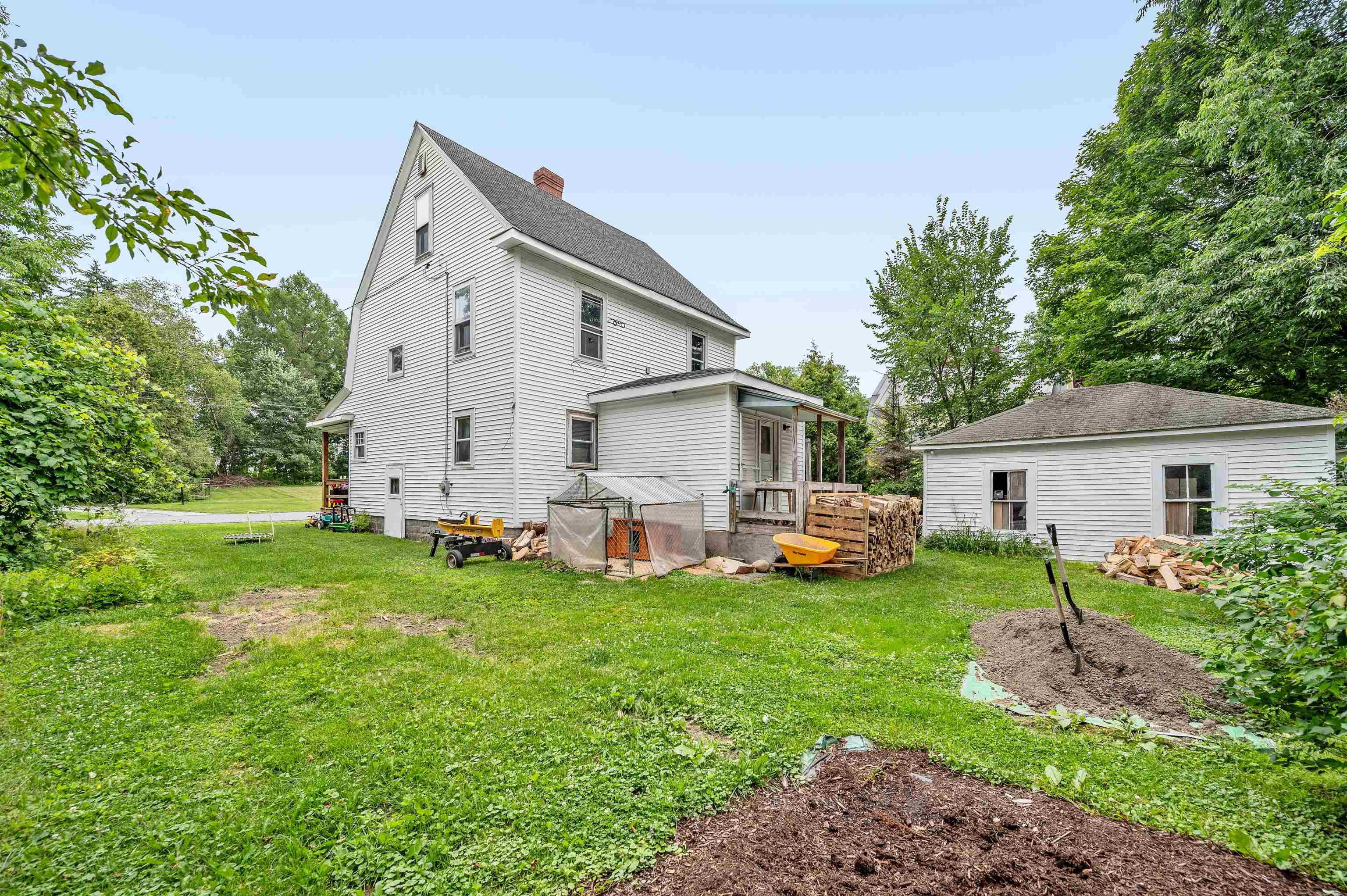 101 Washington Street Property Photo 4