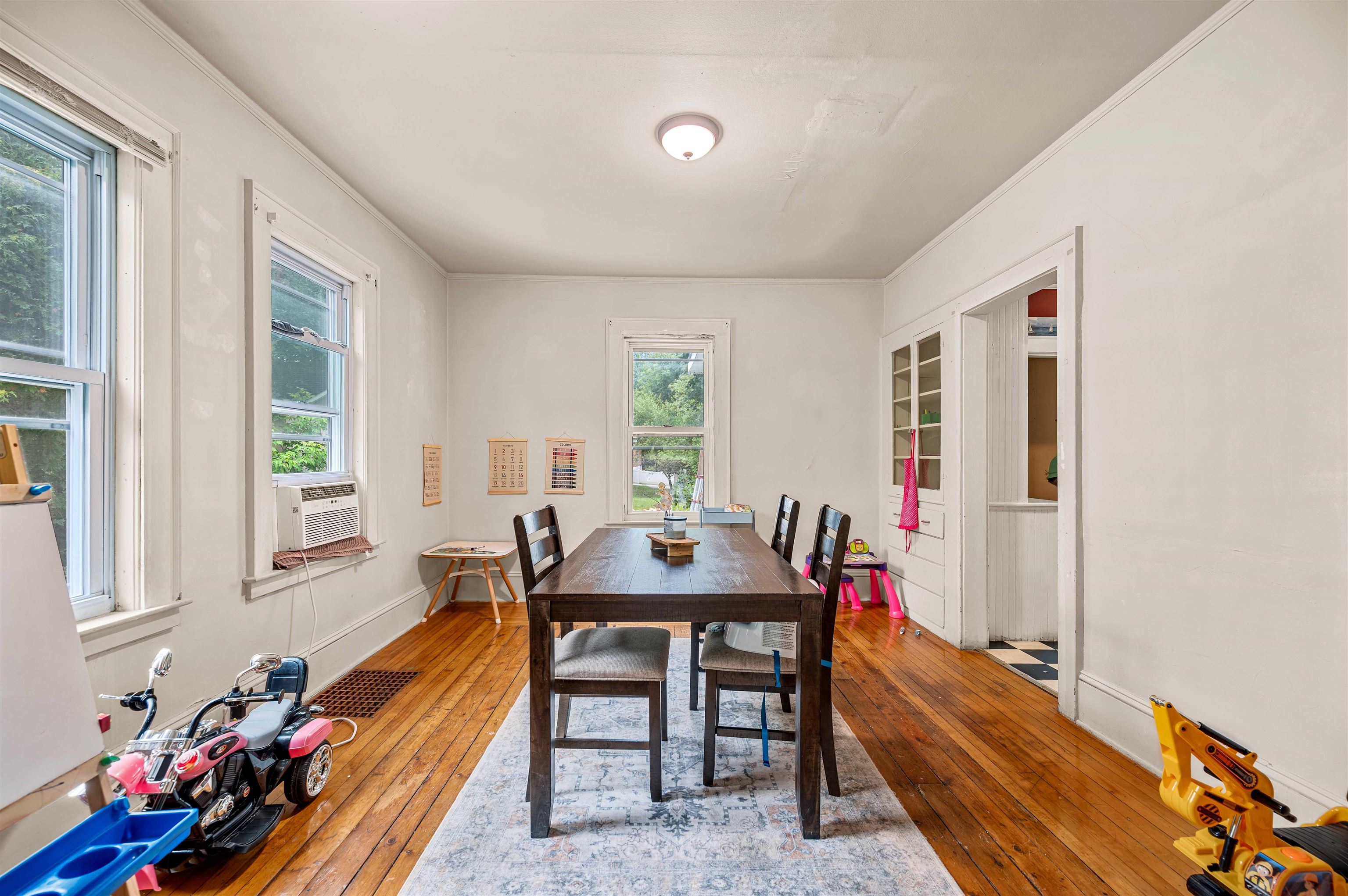 101 Washington Street Property Photo 10