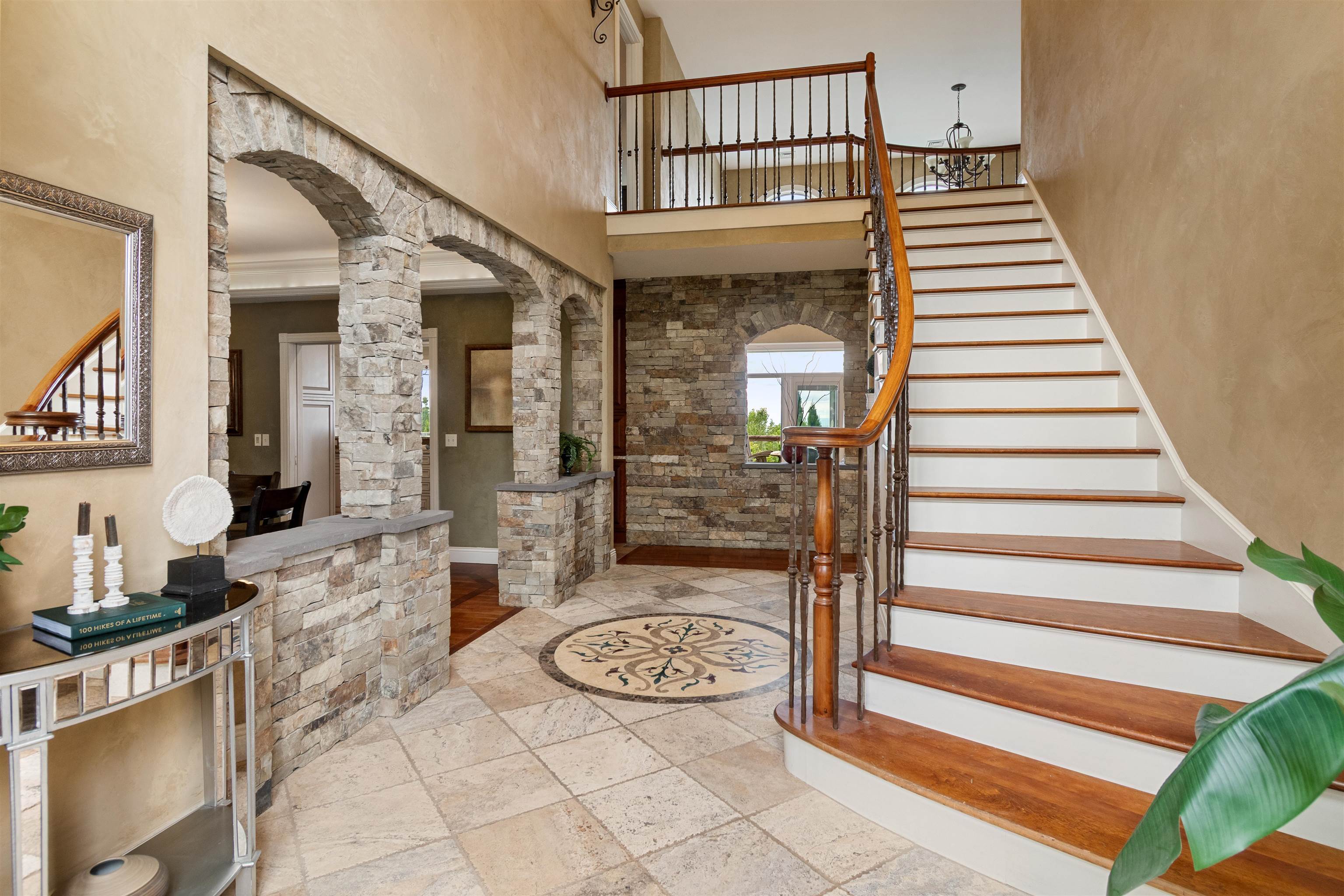 447 Highlands Drive Property Photo 6