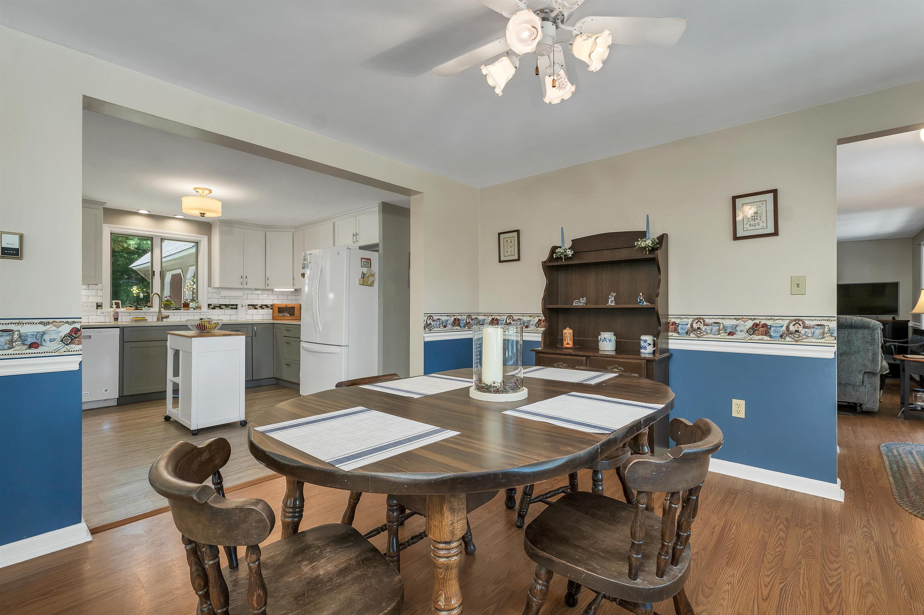15 Ledgewood Drive Property Photo 21