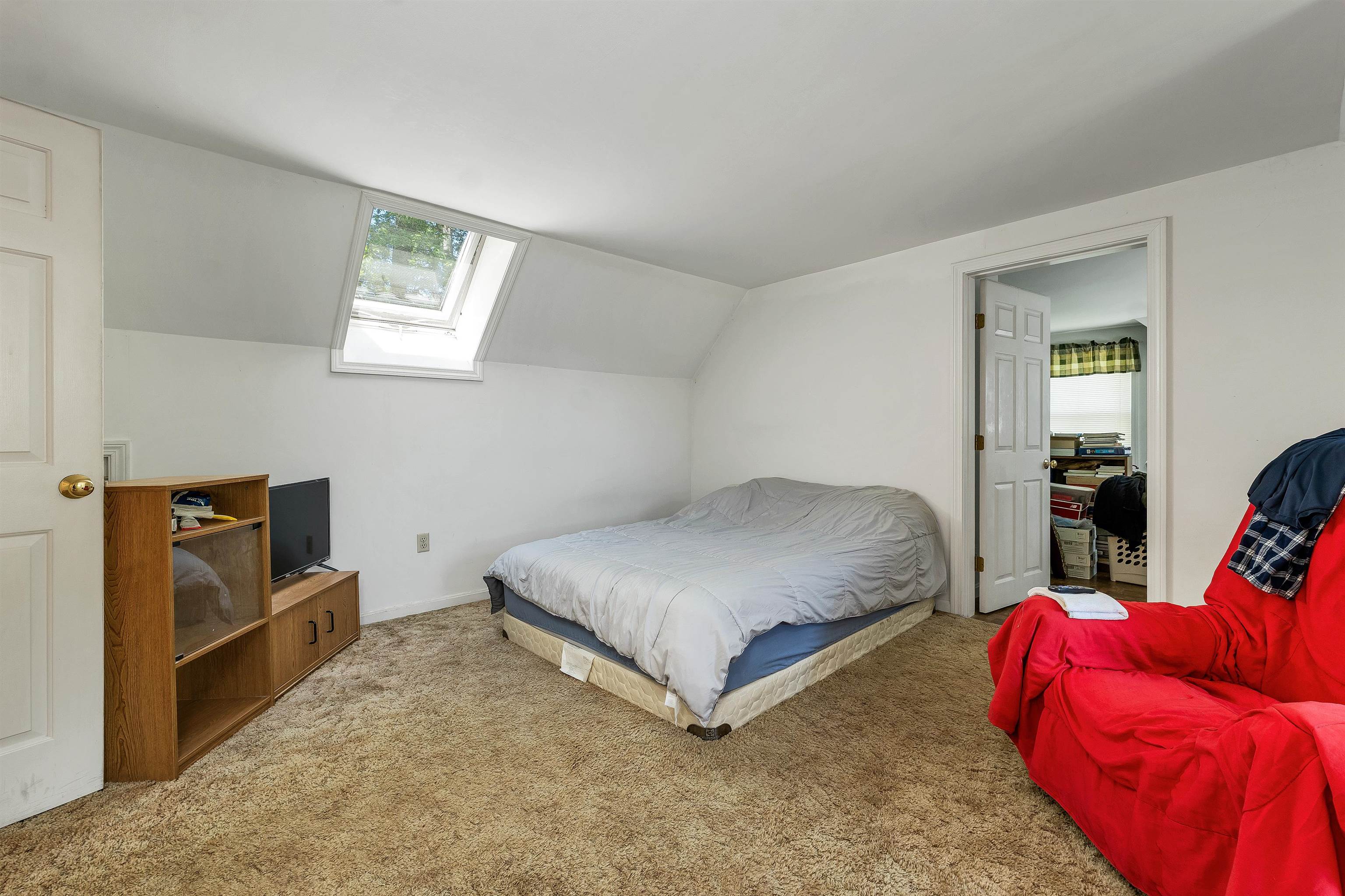 15 Ledgewood Drive Property Photo 48