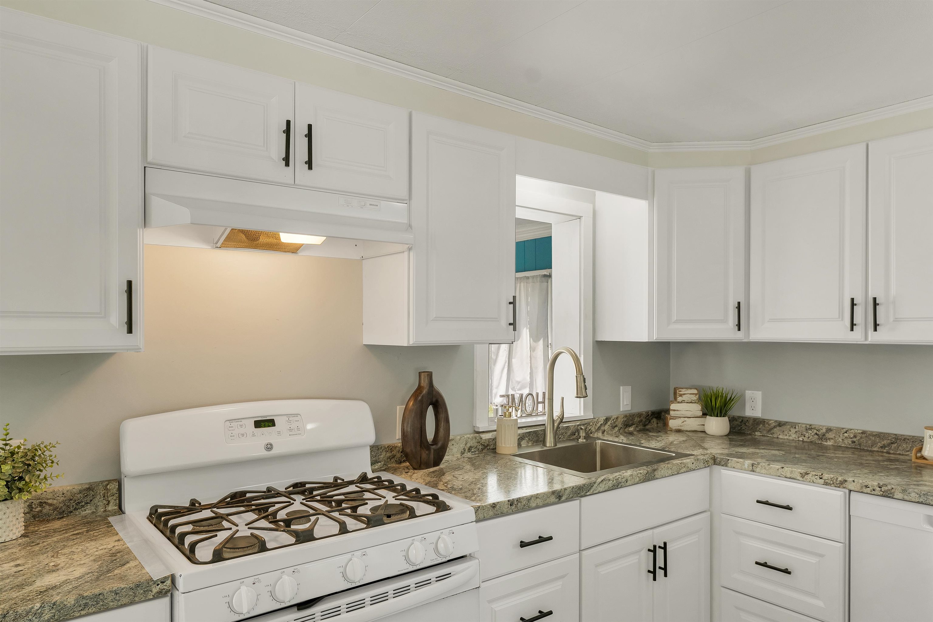 5 A Street Property Photo 12