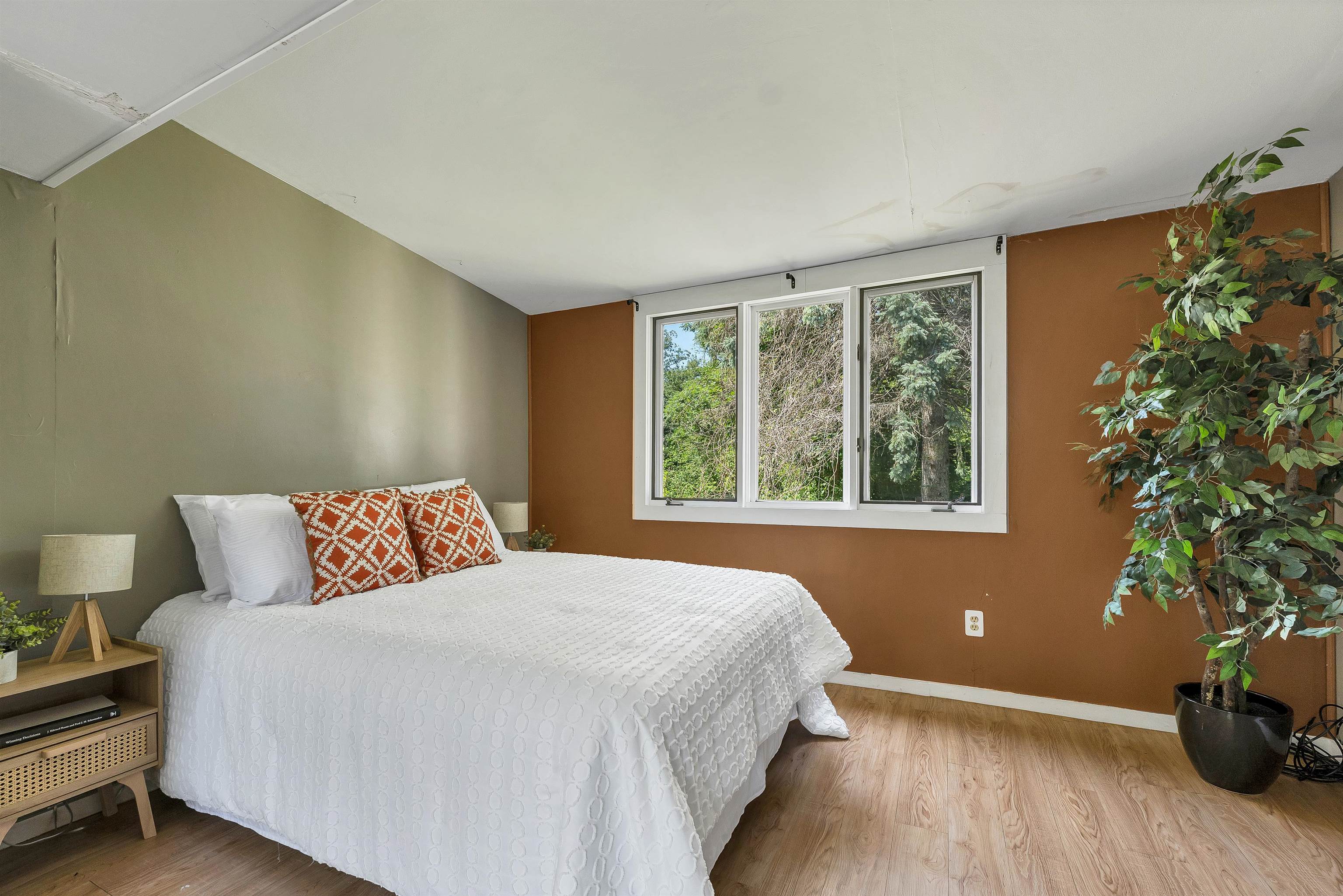 5 A Street Property Photo 25