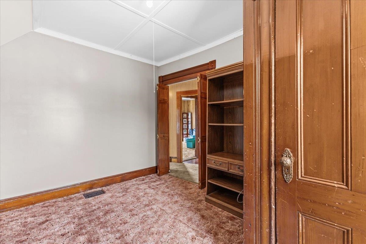 23 Spring Street Property Photo 17