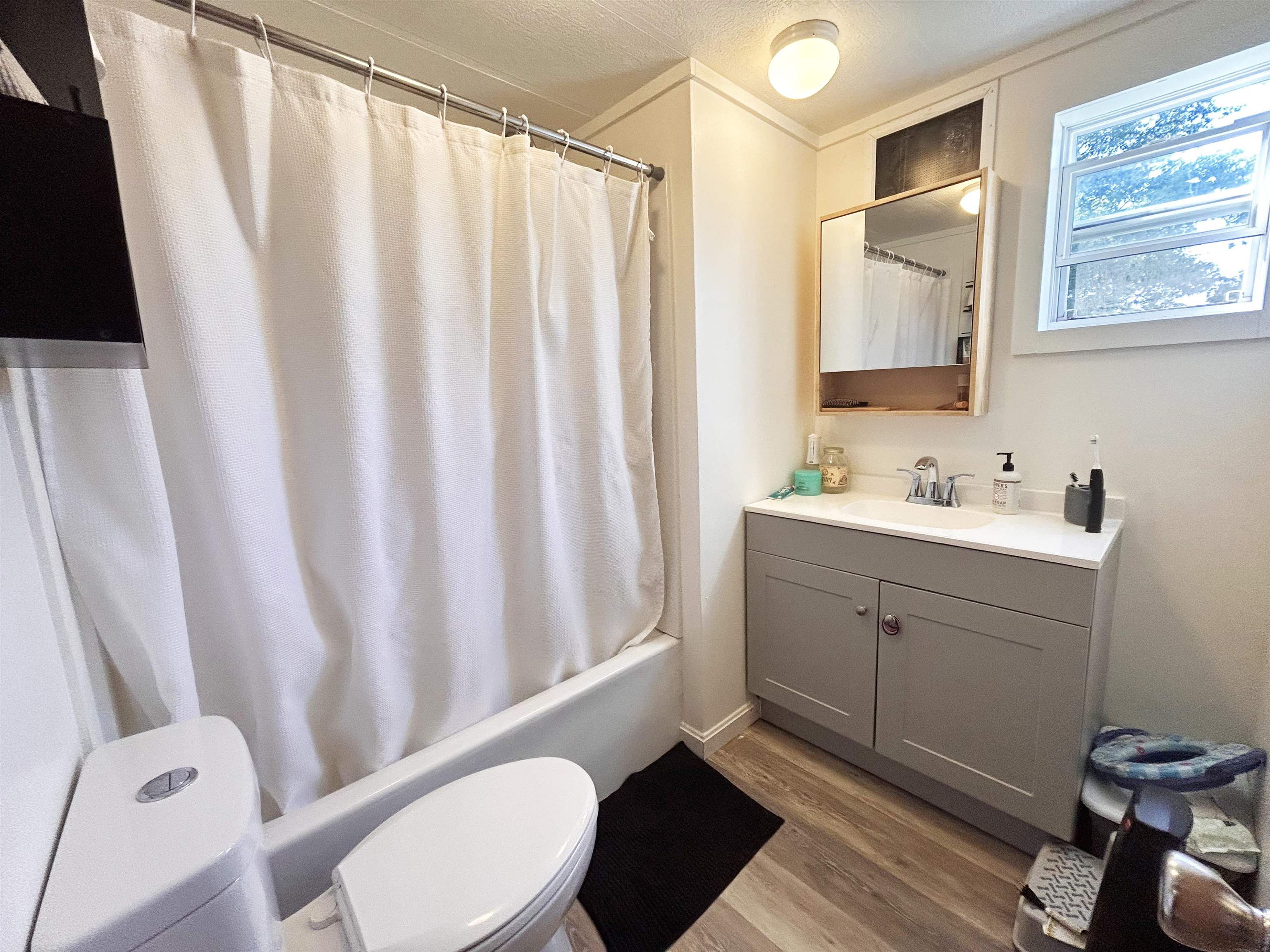 16 Sumac Street Property Photo 33