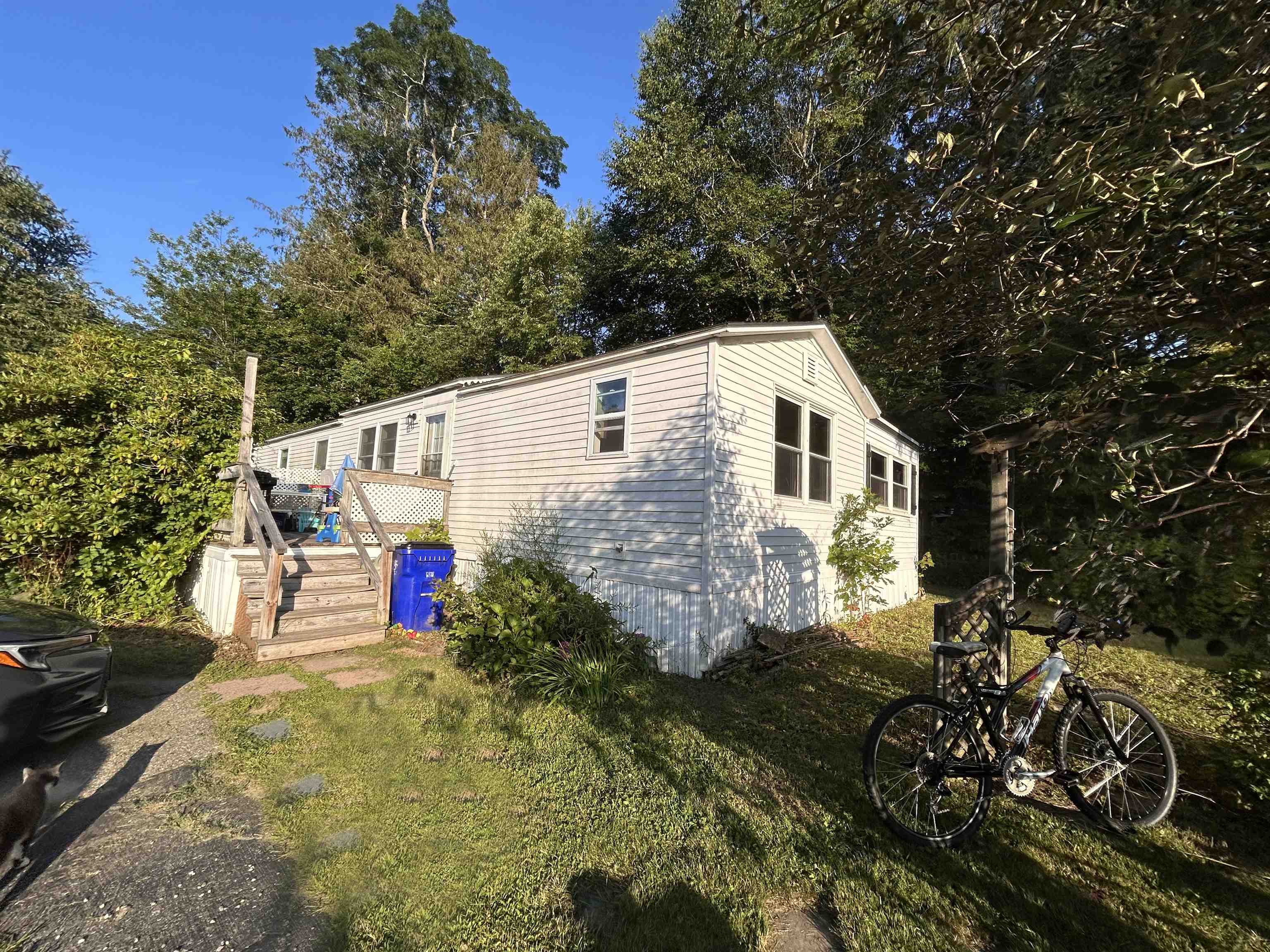16 Sumac Street Property Photo 42