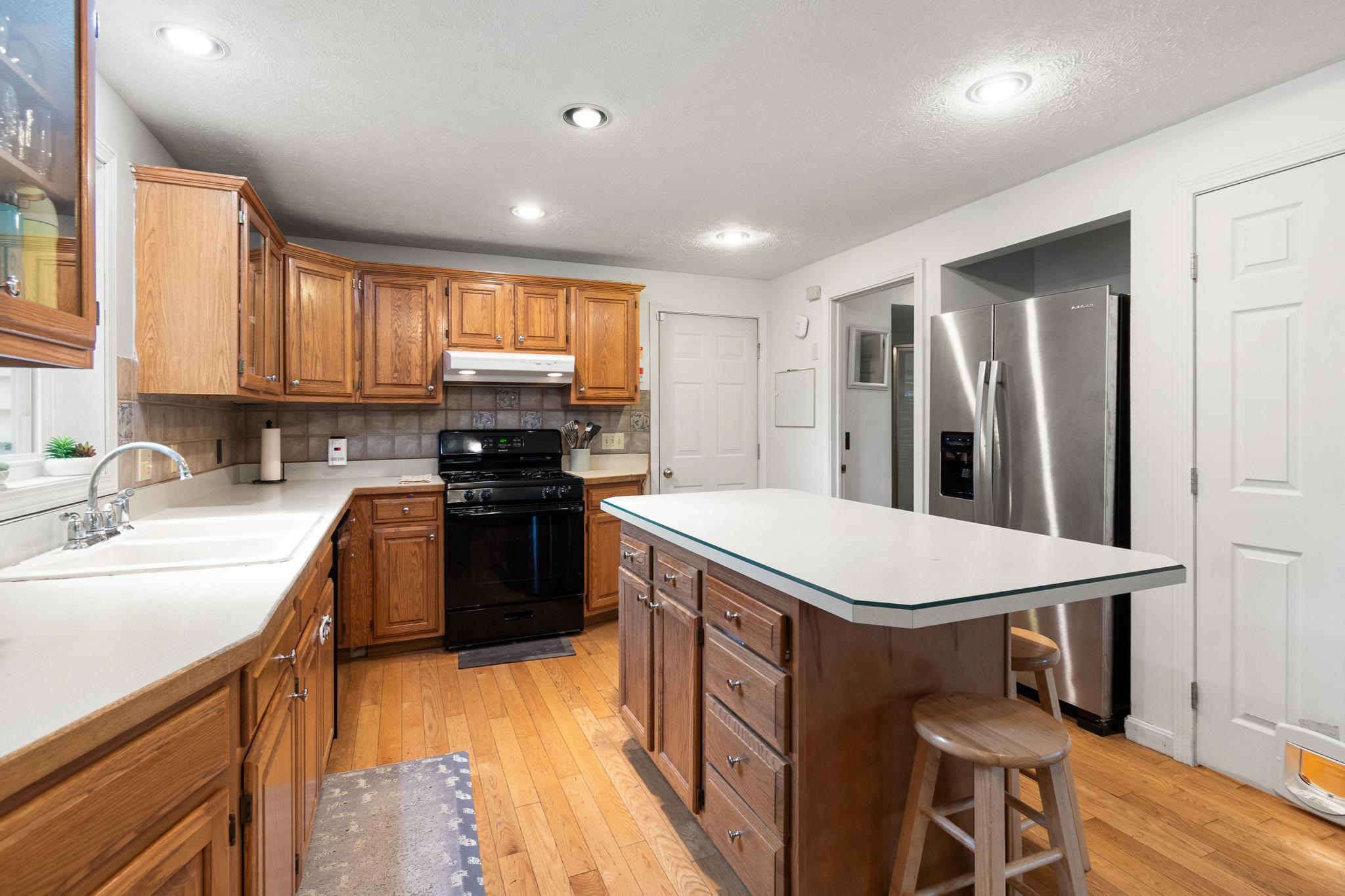 8 Hunting Ridge Lane Property Photo 8