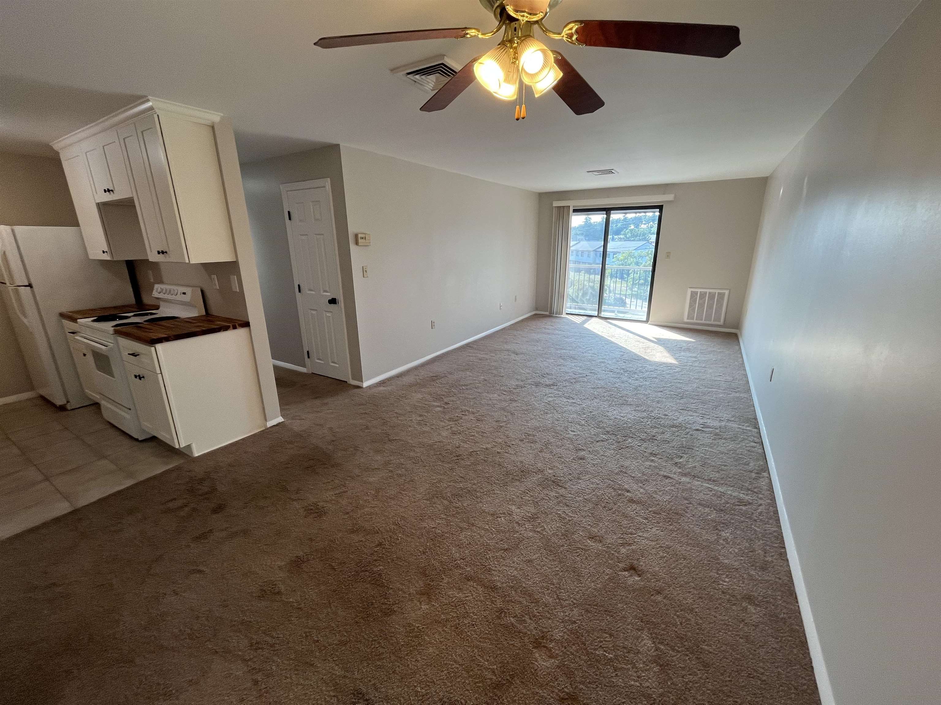 11 Blackstone Drive Property Photo 14