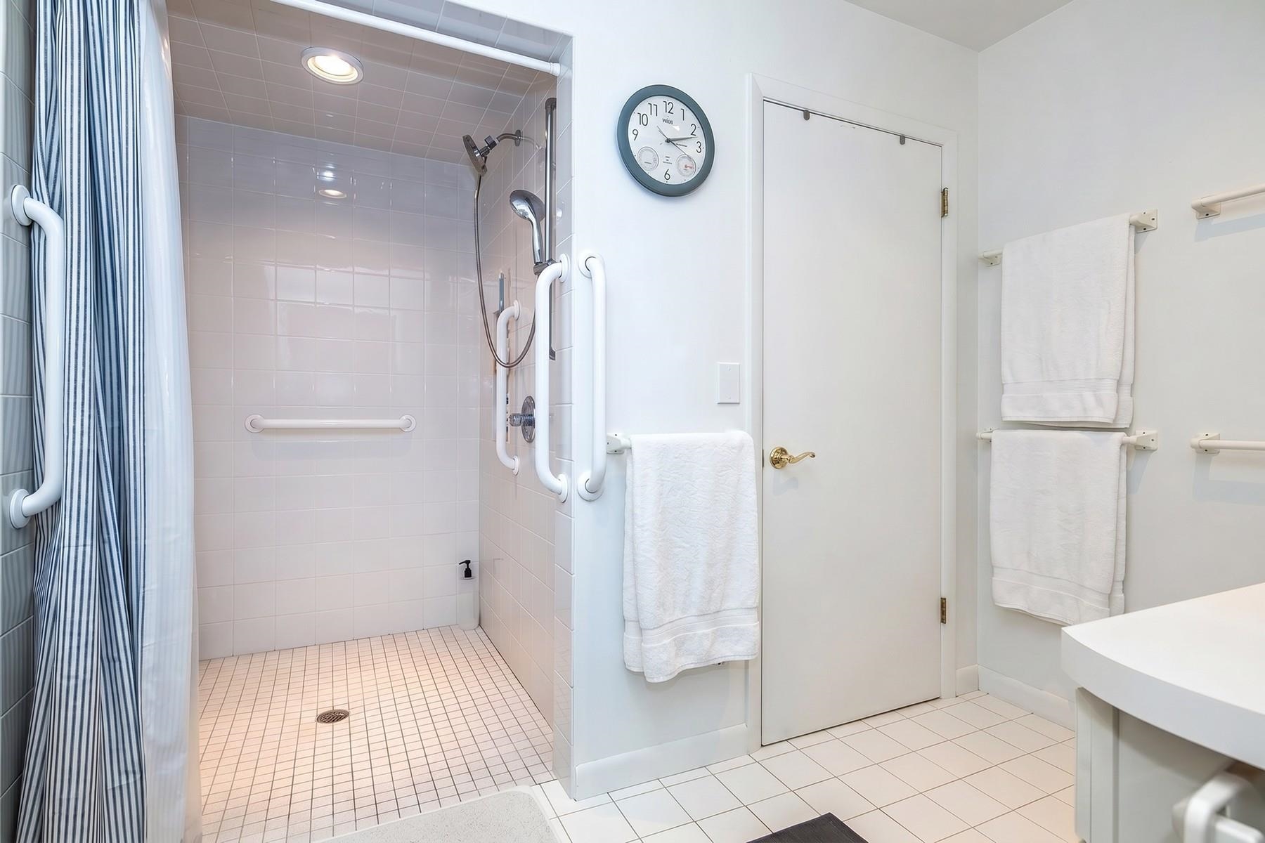 454 Brookwood Property Photo 16