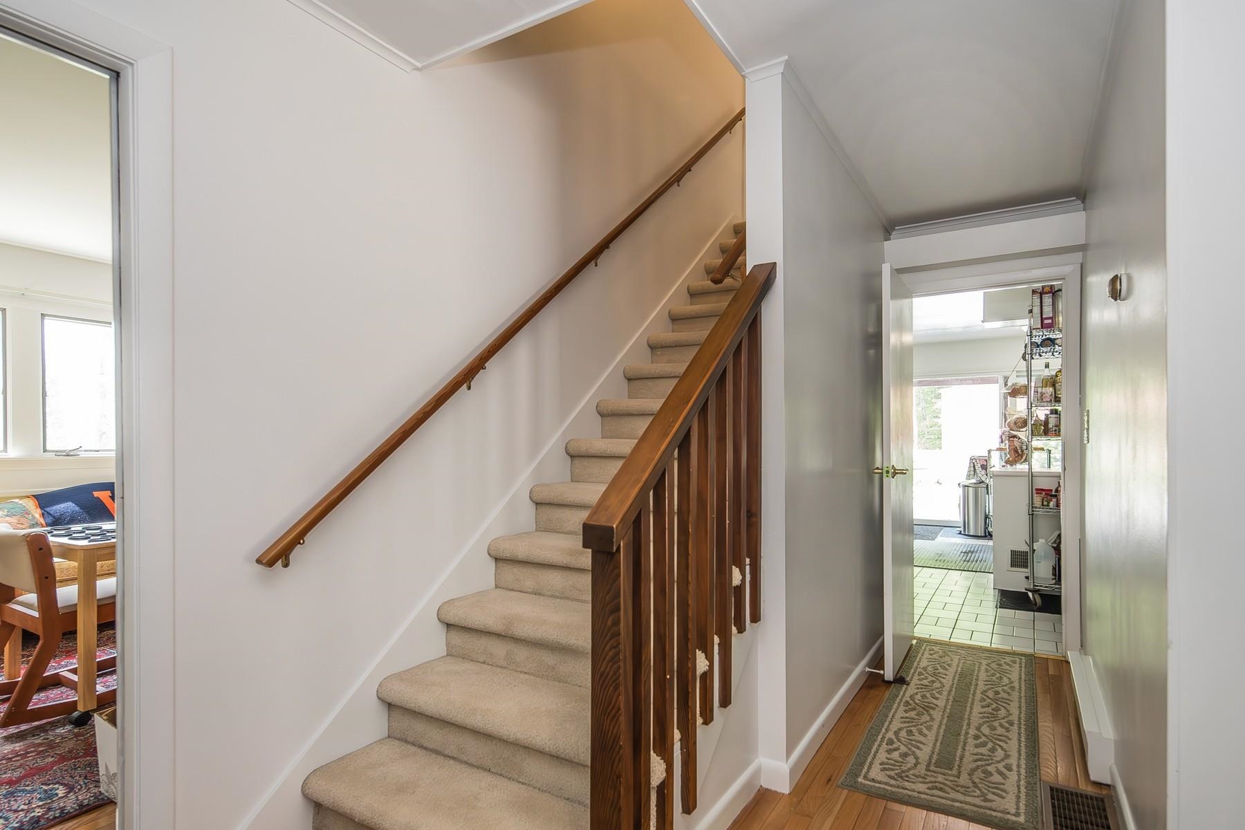 454 Brookwood Property Photo 17