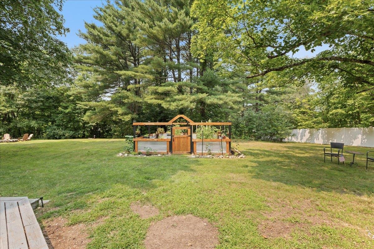 273 Main Street Property Photo 36