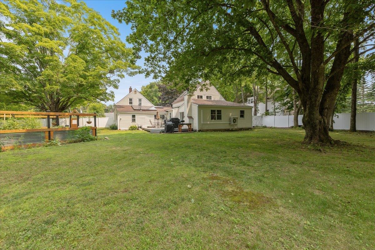 273 Main Street Property Photo 44