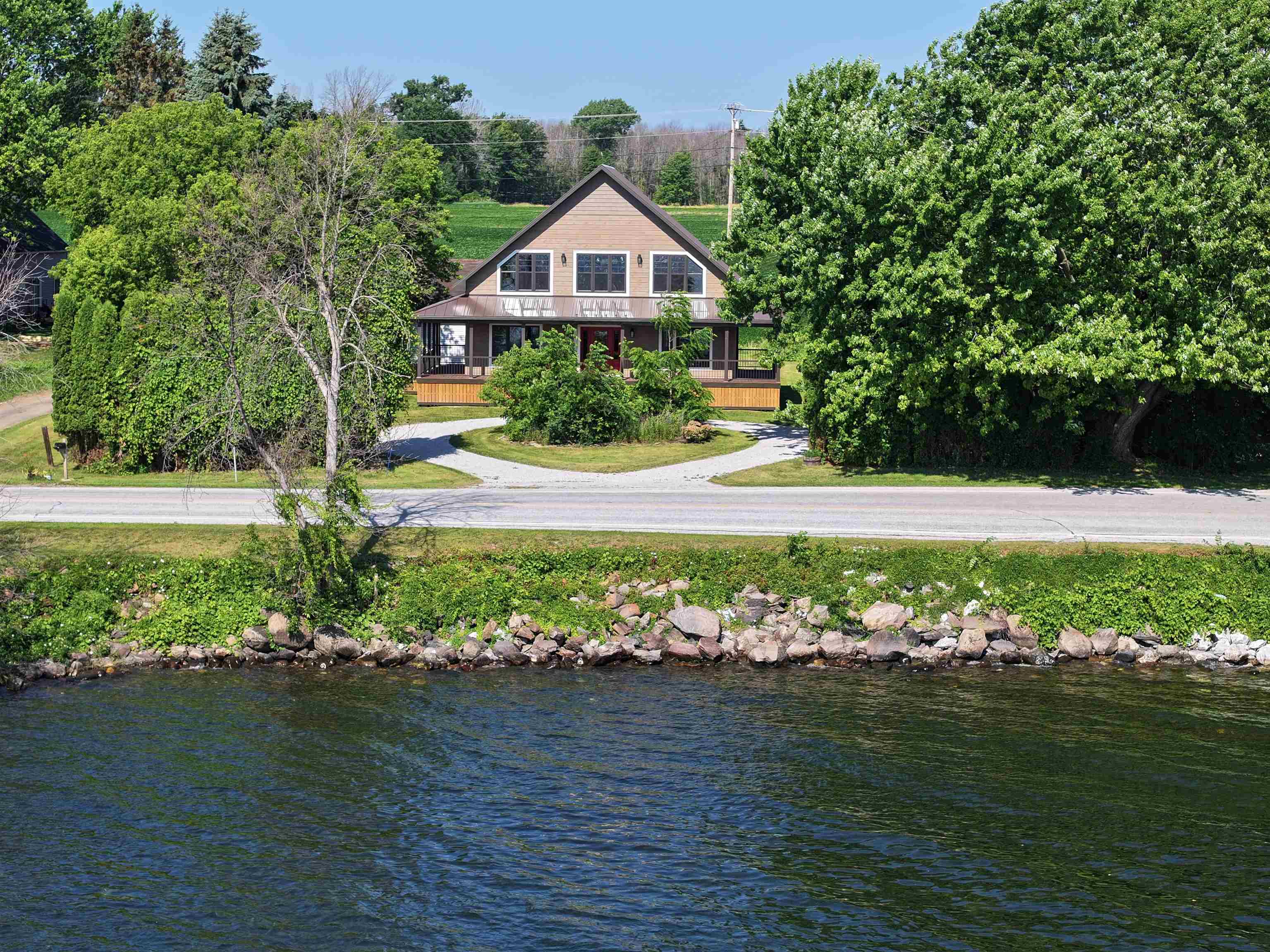 6867 Us Route 2 Property Photo 1
