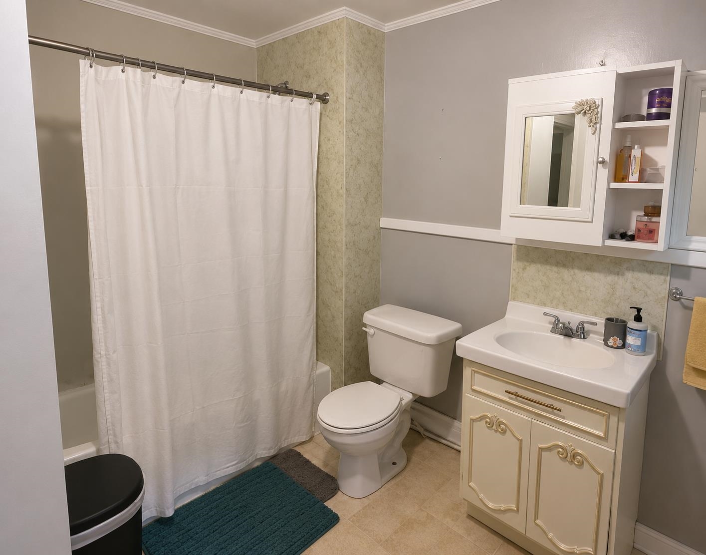 185 Third Street Property Photo 7