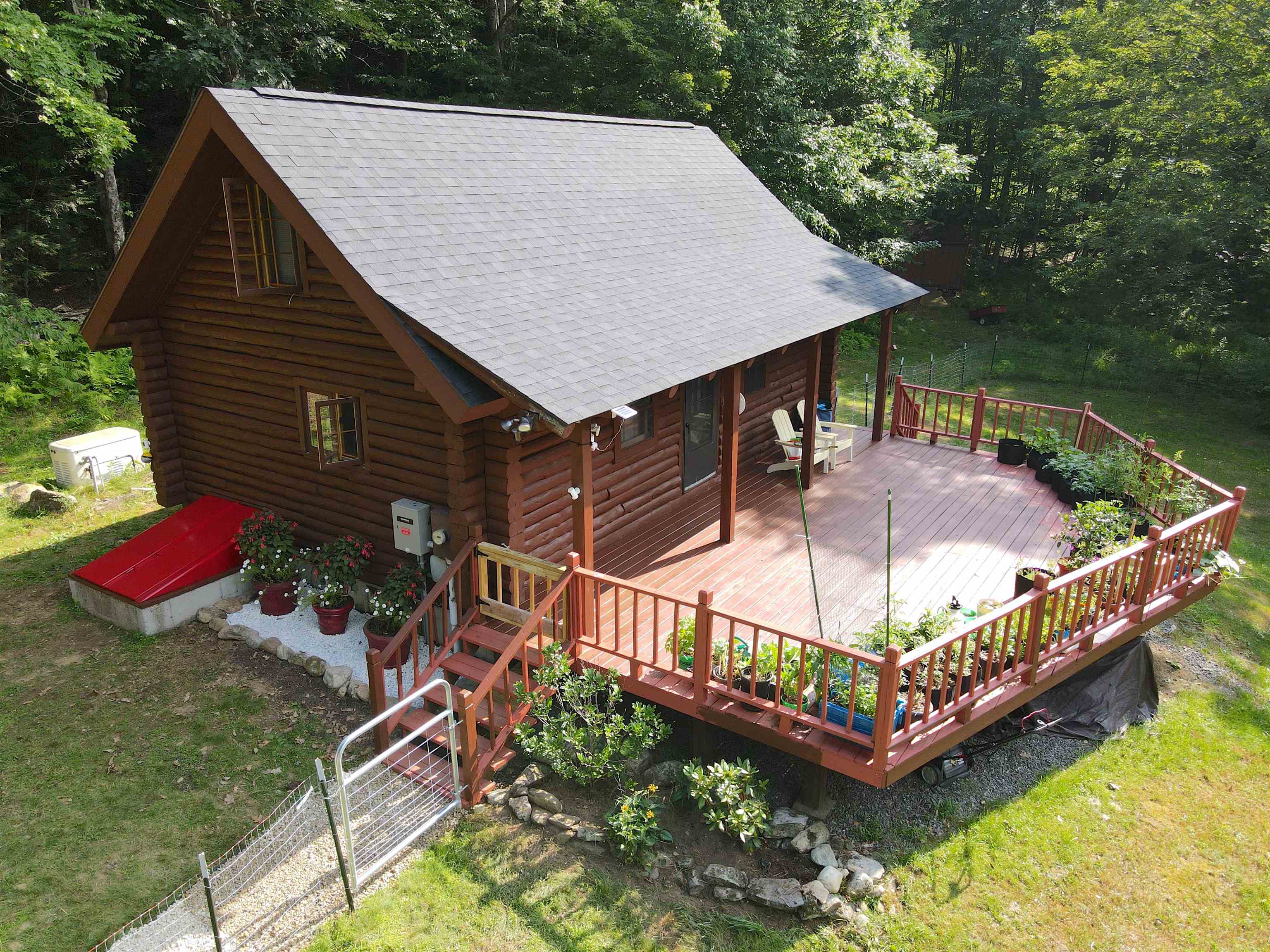 302 Davidson Hill Road Property Photo 1