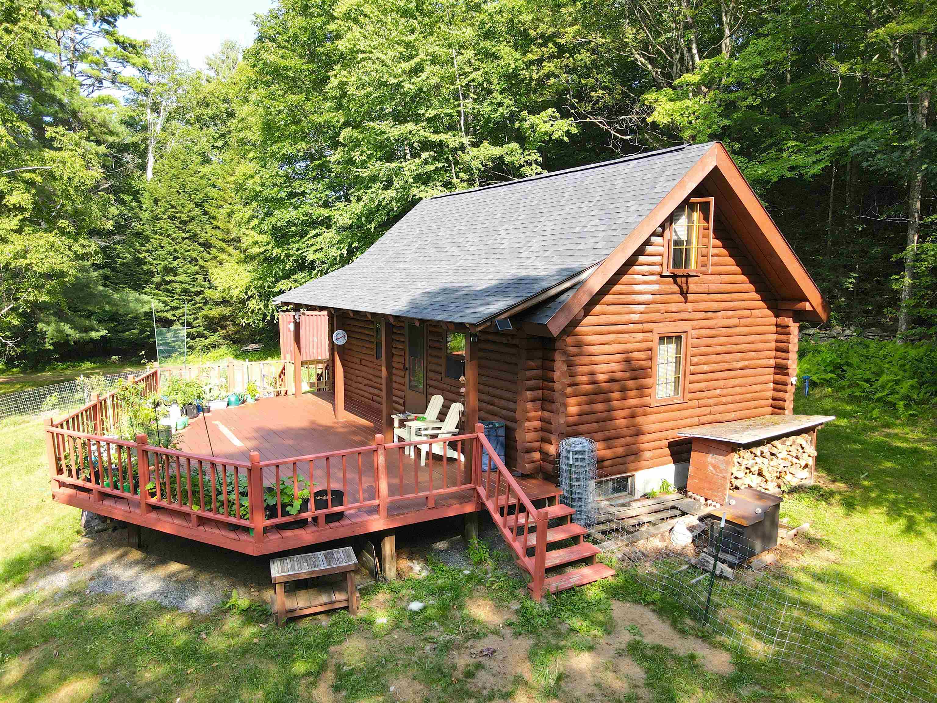 302 Davidson Hill Road Property Photo 2