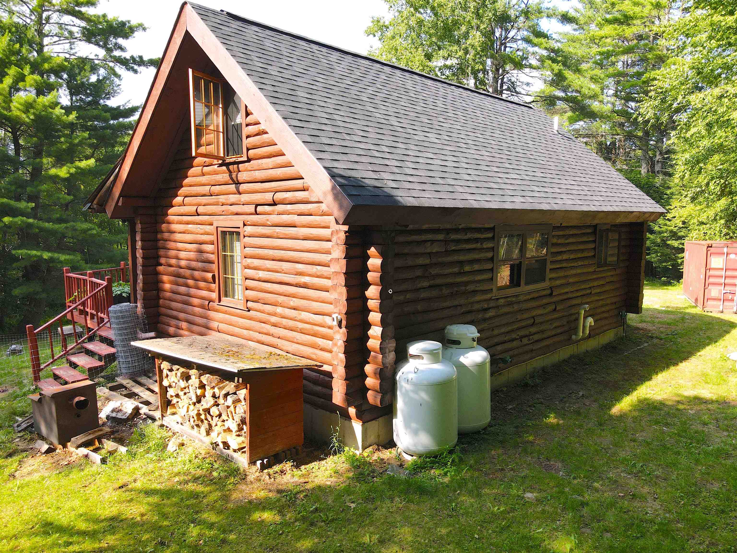 302 Davidson Hill Road Property Photo 3