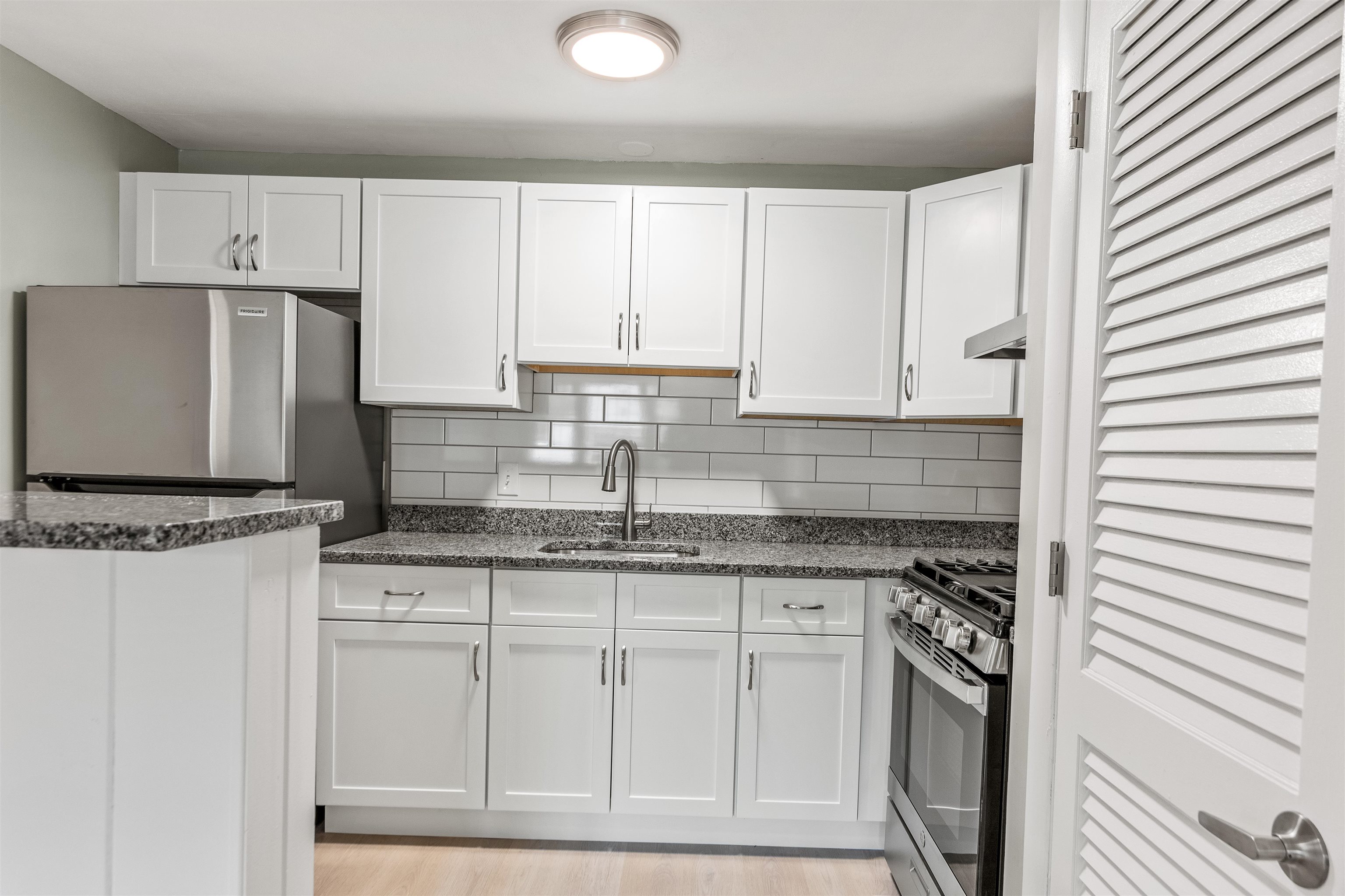 1 Elaine Street Property Photo 3