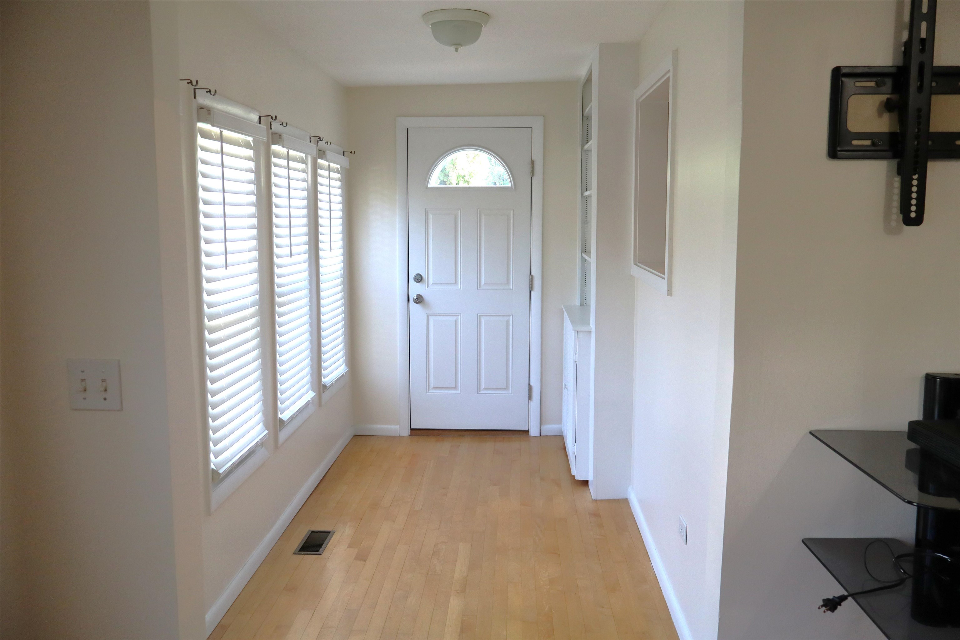 56 Arbutus Lane Property Photo 6