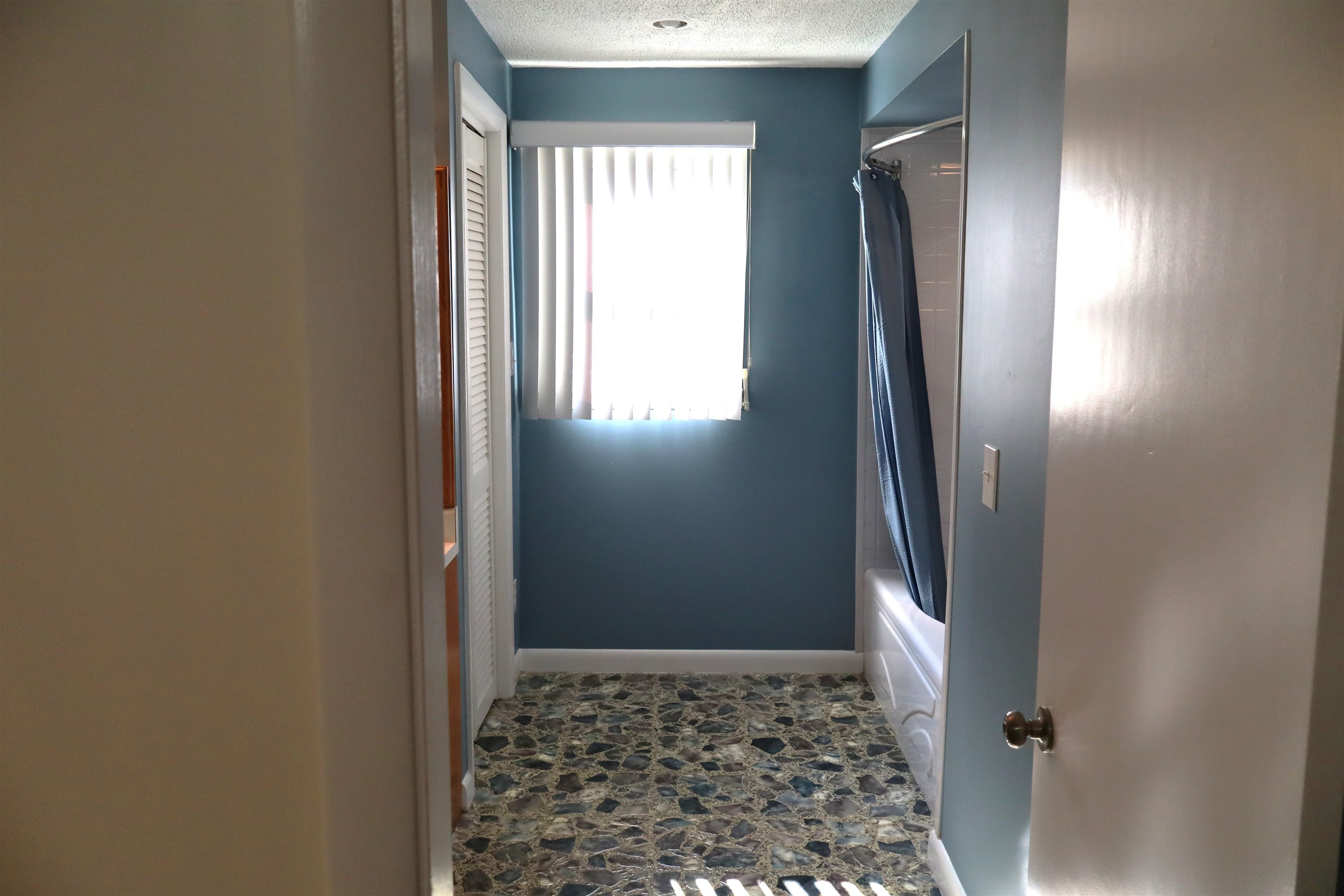 56 Arbutus Lane Property Photo 23