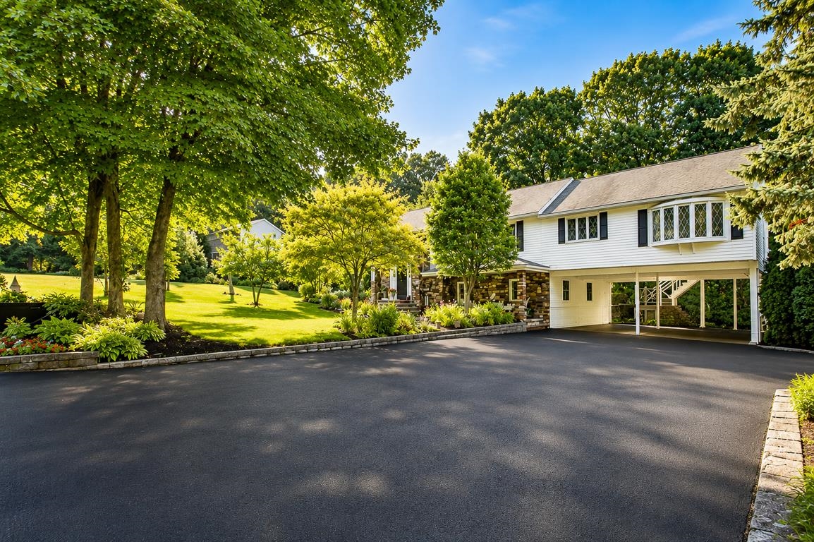 150 Lowell Road Property Photo 2