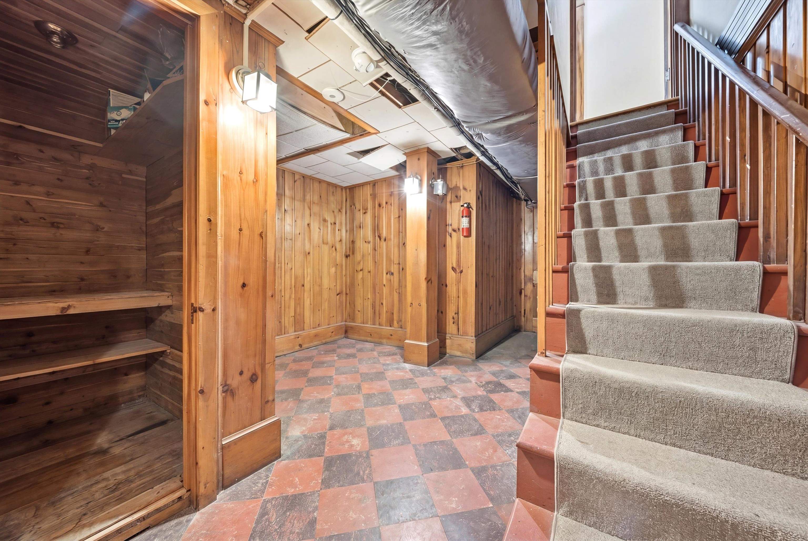 103 Bay Street Property Photo 13