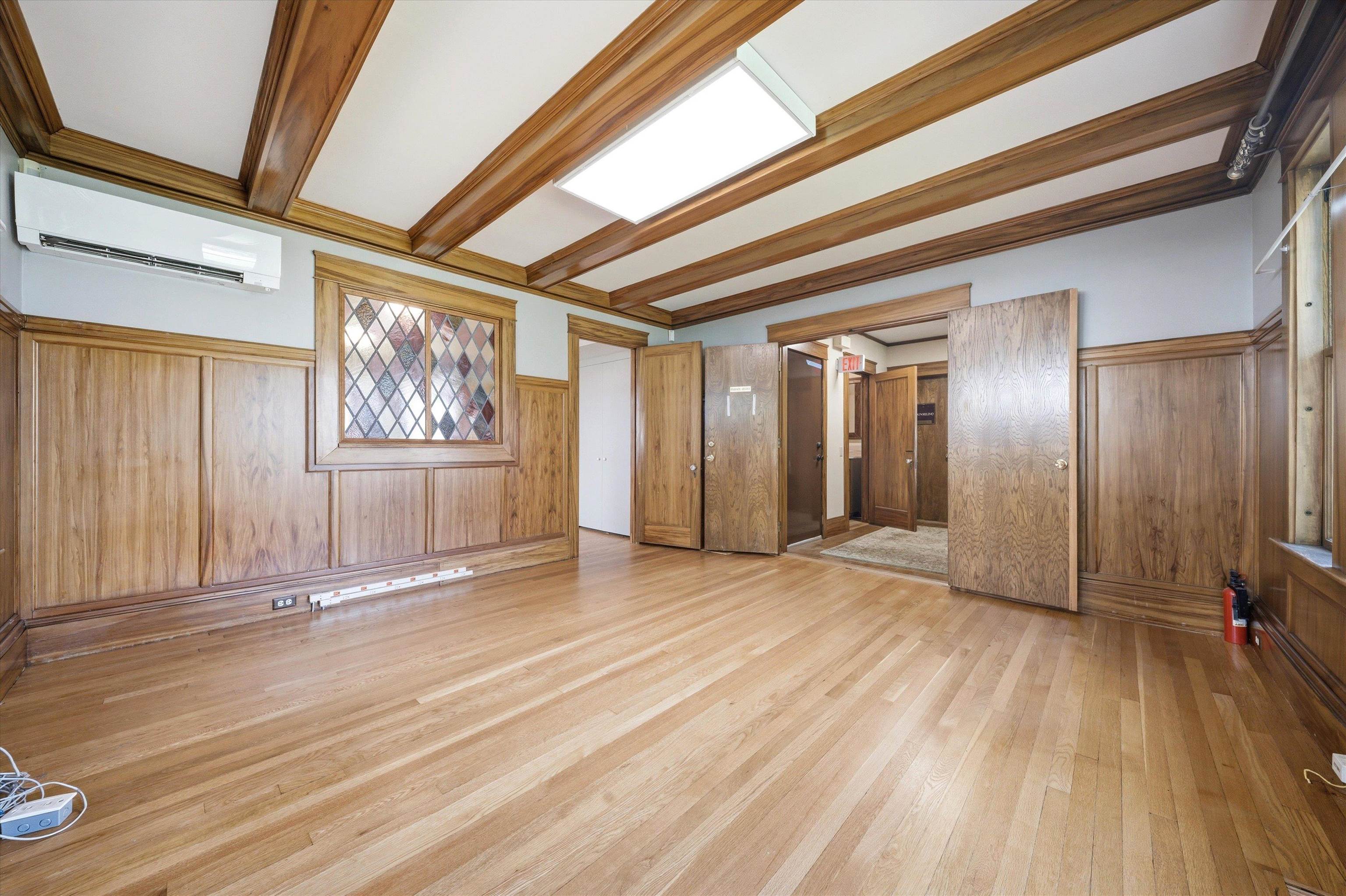 103 Bay Street Property Photo 14