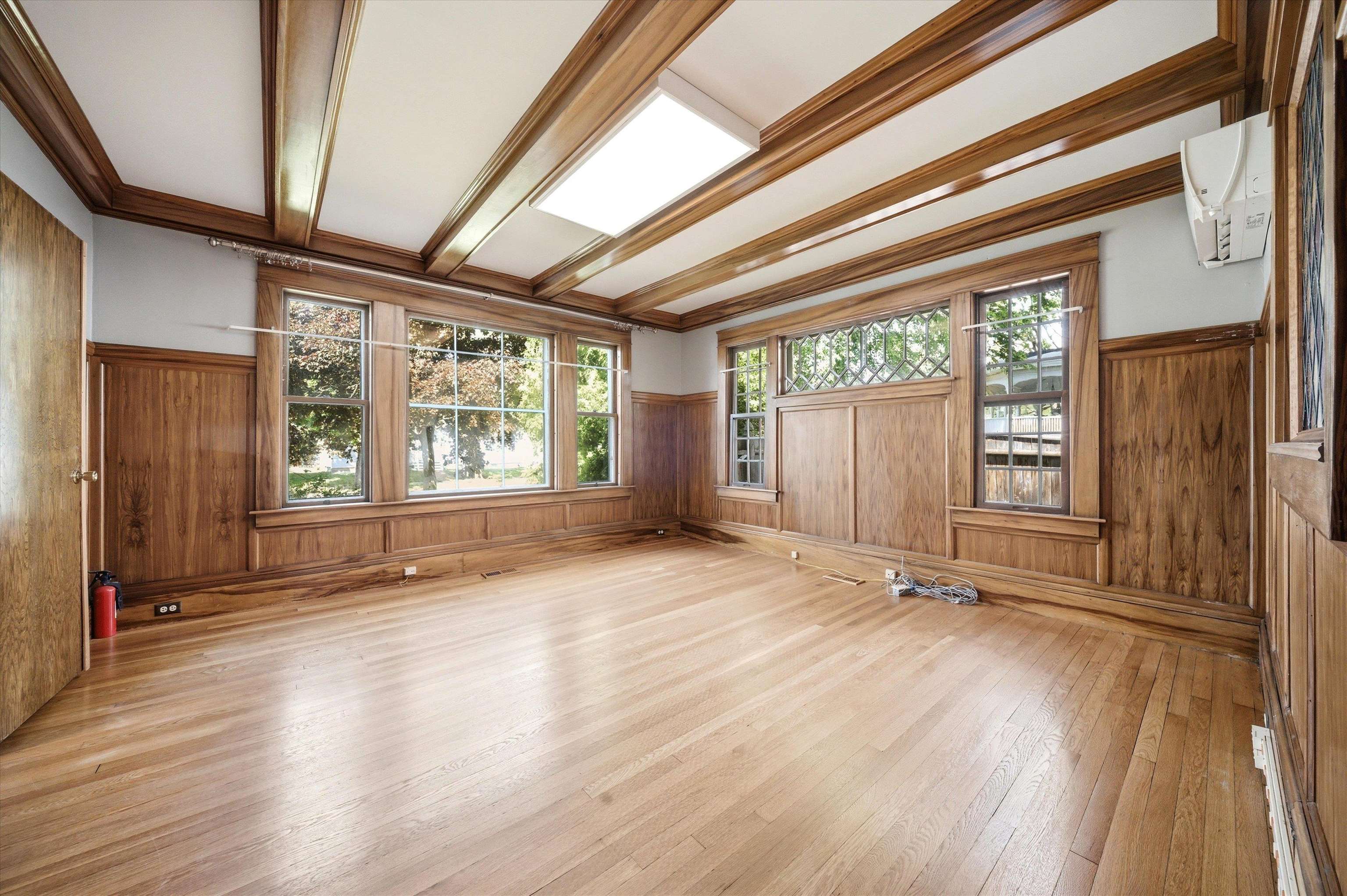 103 Bay Street Property Photo 15