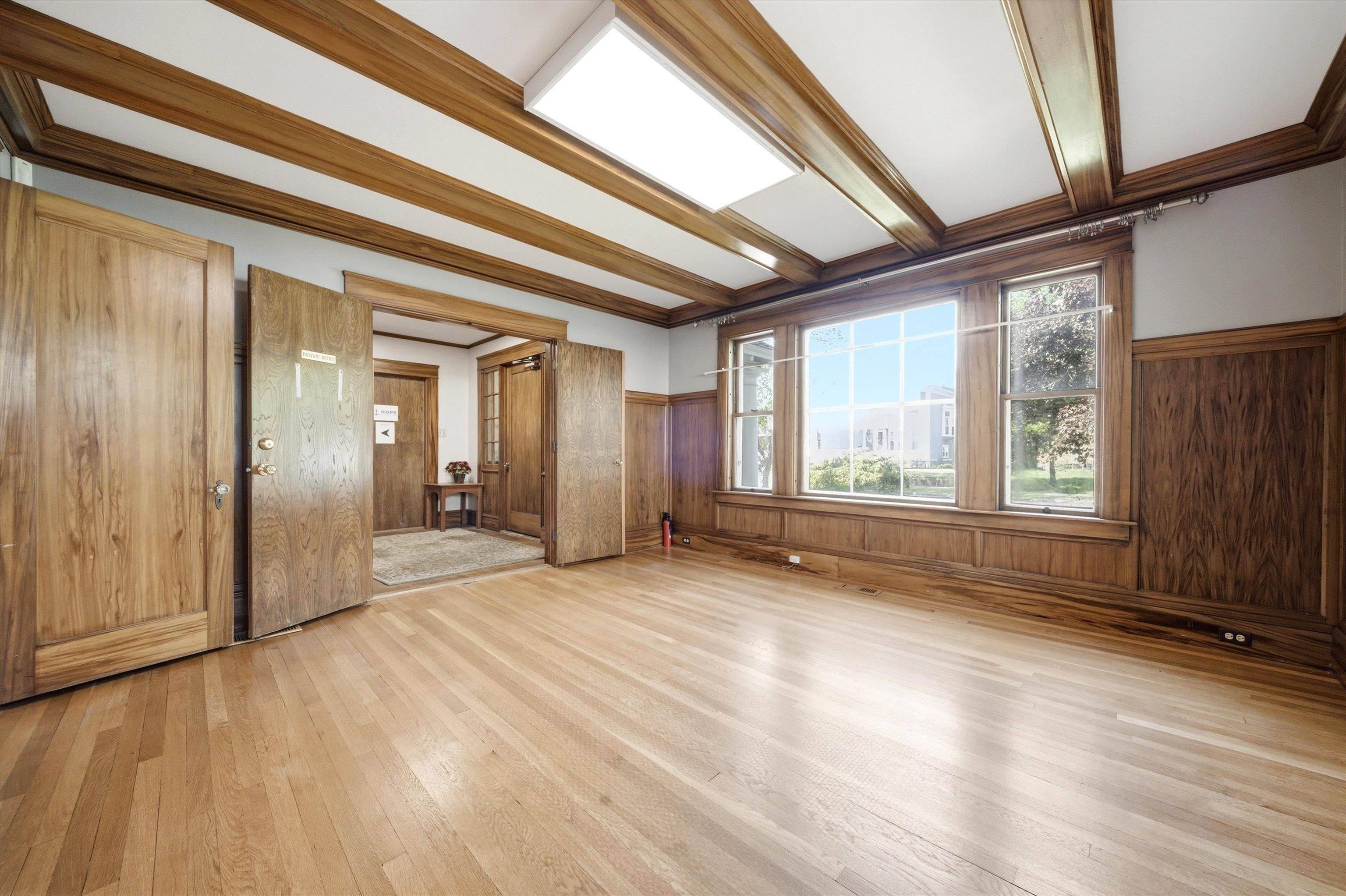 103 Bay Street Property Photo 16