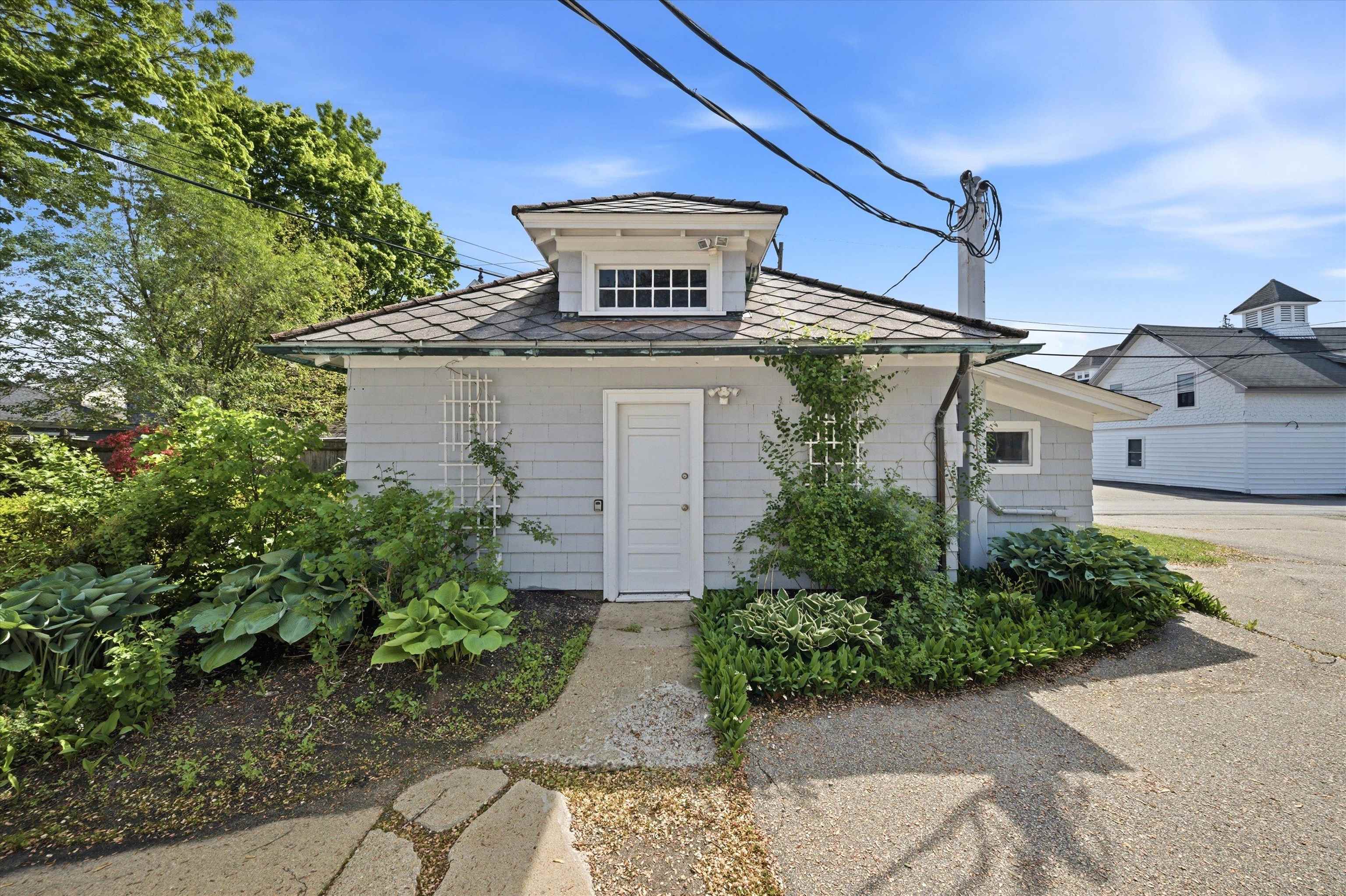 103 Bay Street Property Photo 22