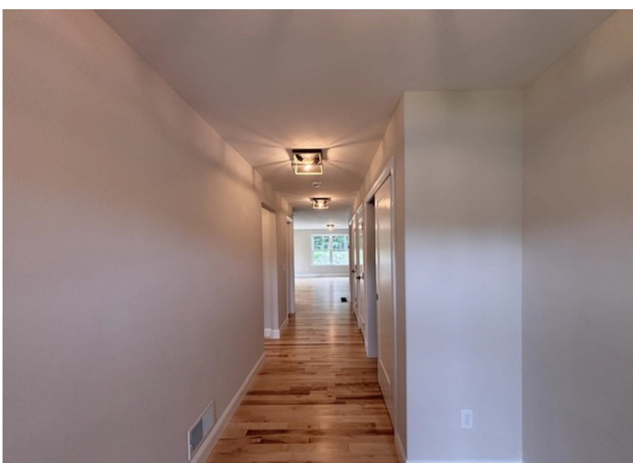 44 Edgewater Drive Property Photo 3