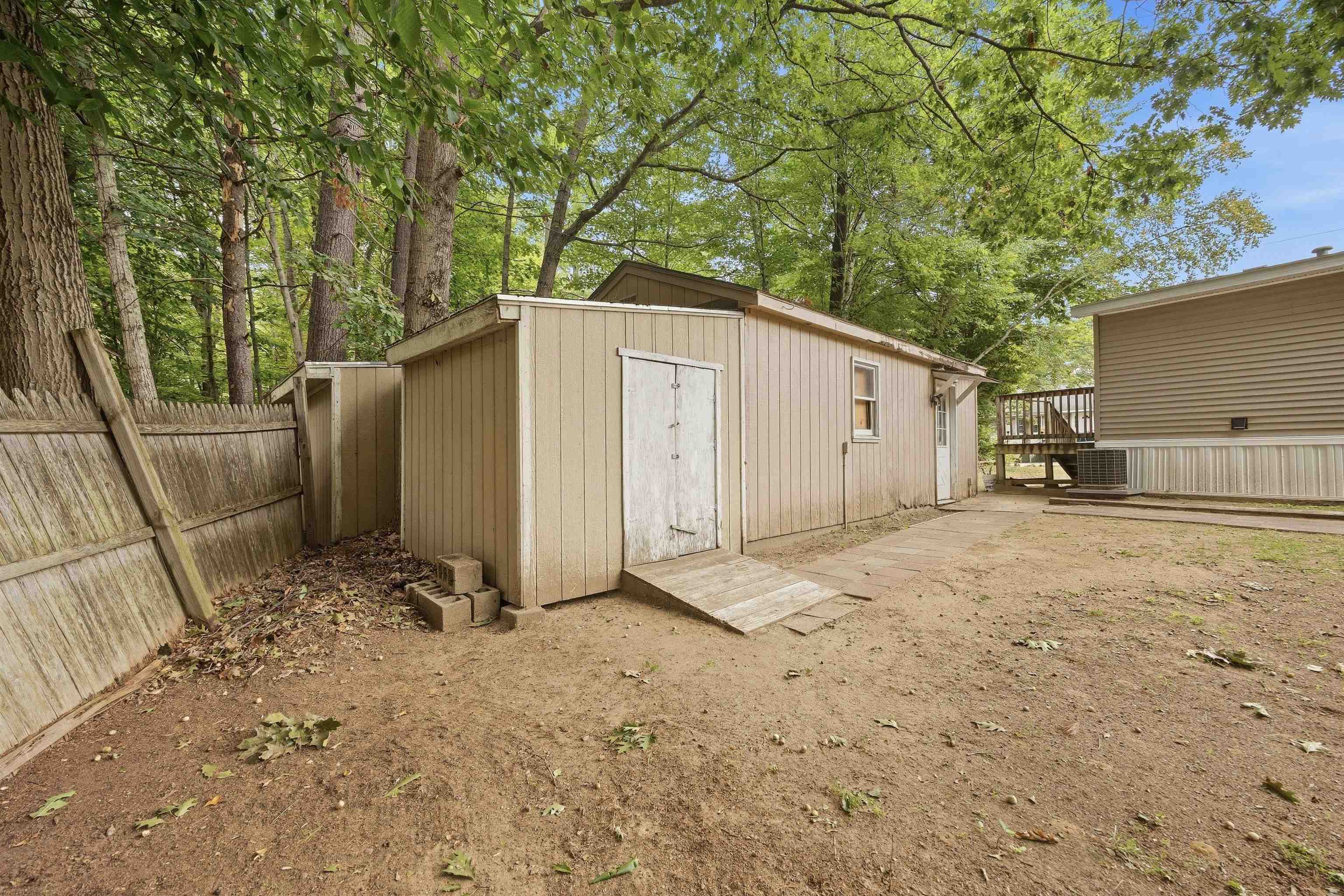 11 Page Street Property Photo 26
