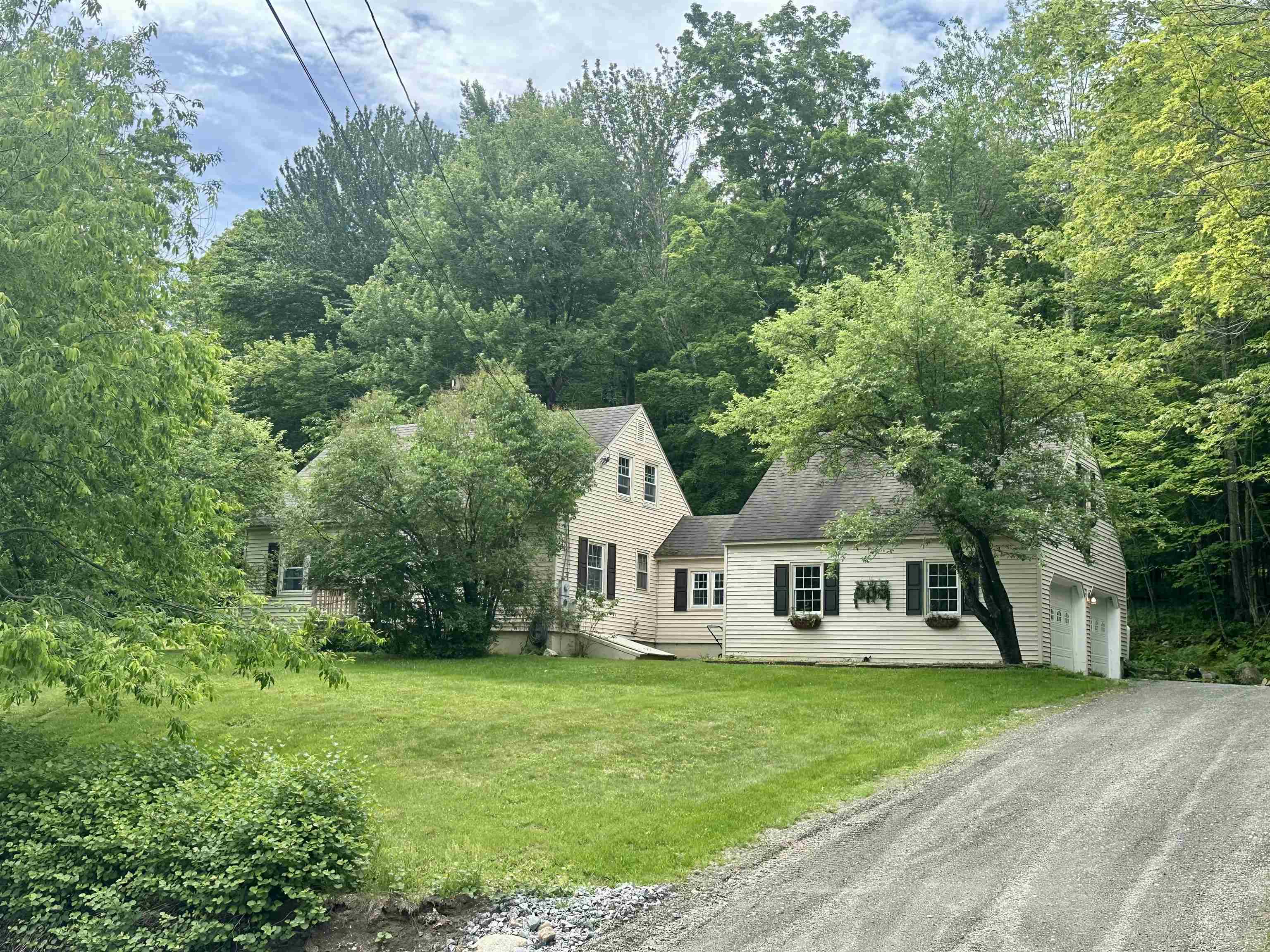 1261 King Hill Road Property Photo 3