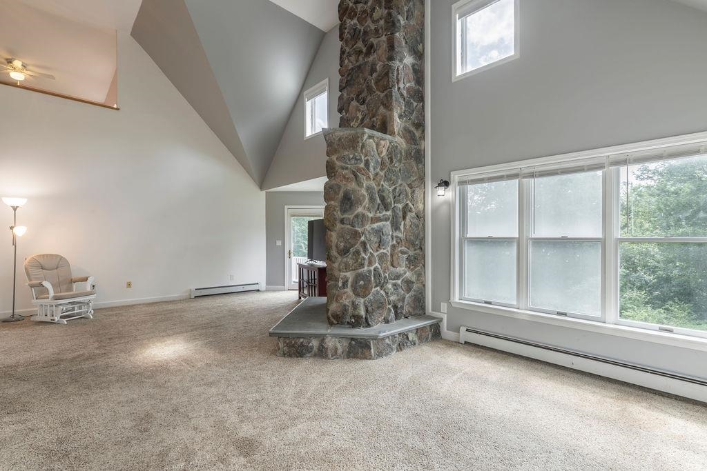 33 Wintercroft Circle Property Photo 6