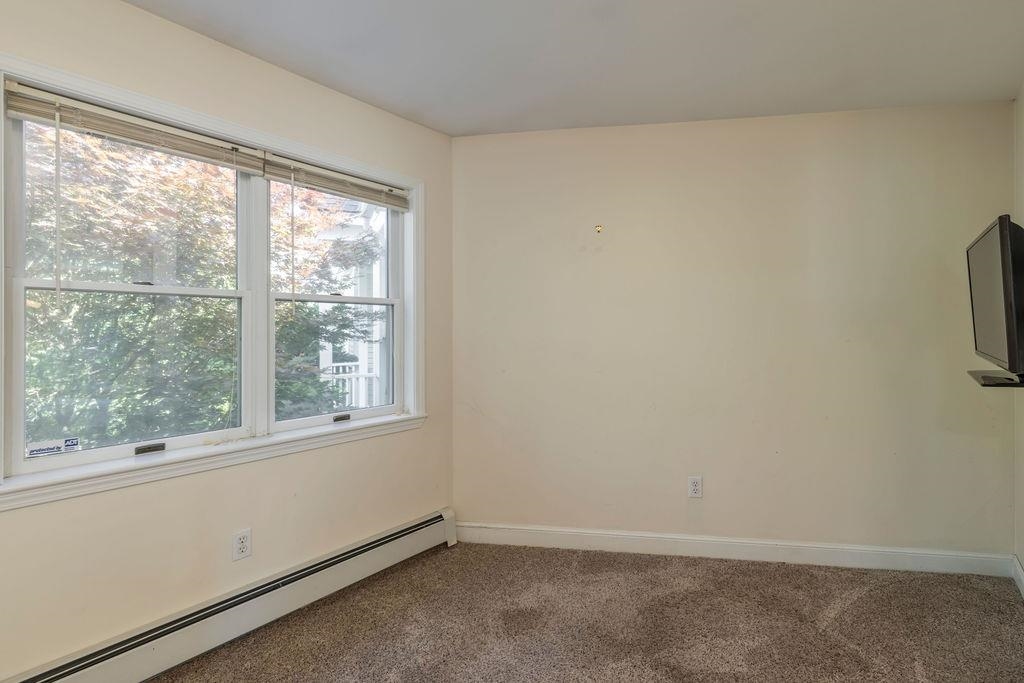 33 Wintercroft Circle Property Photo 24