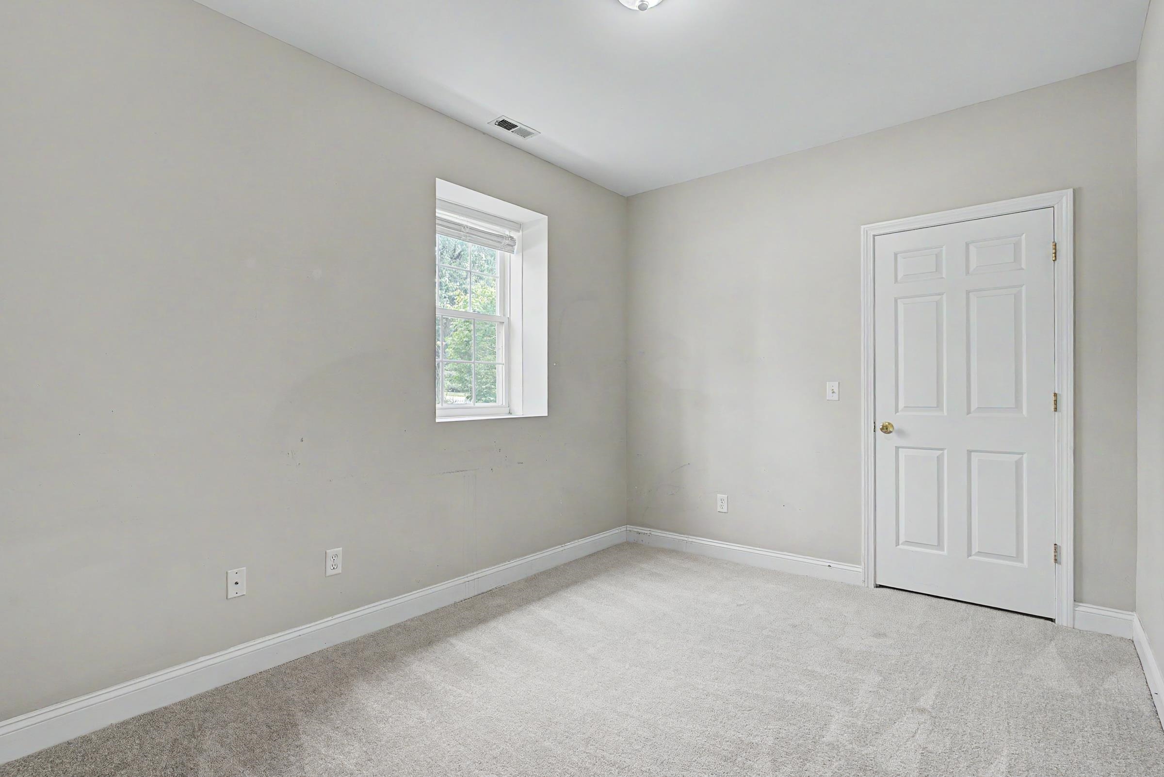 95 Court Street Property Photo 11