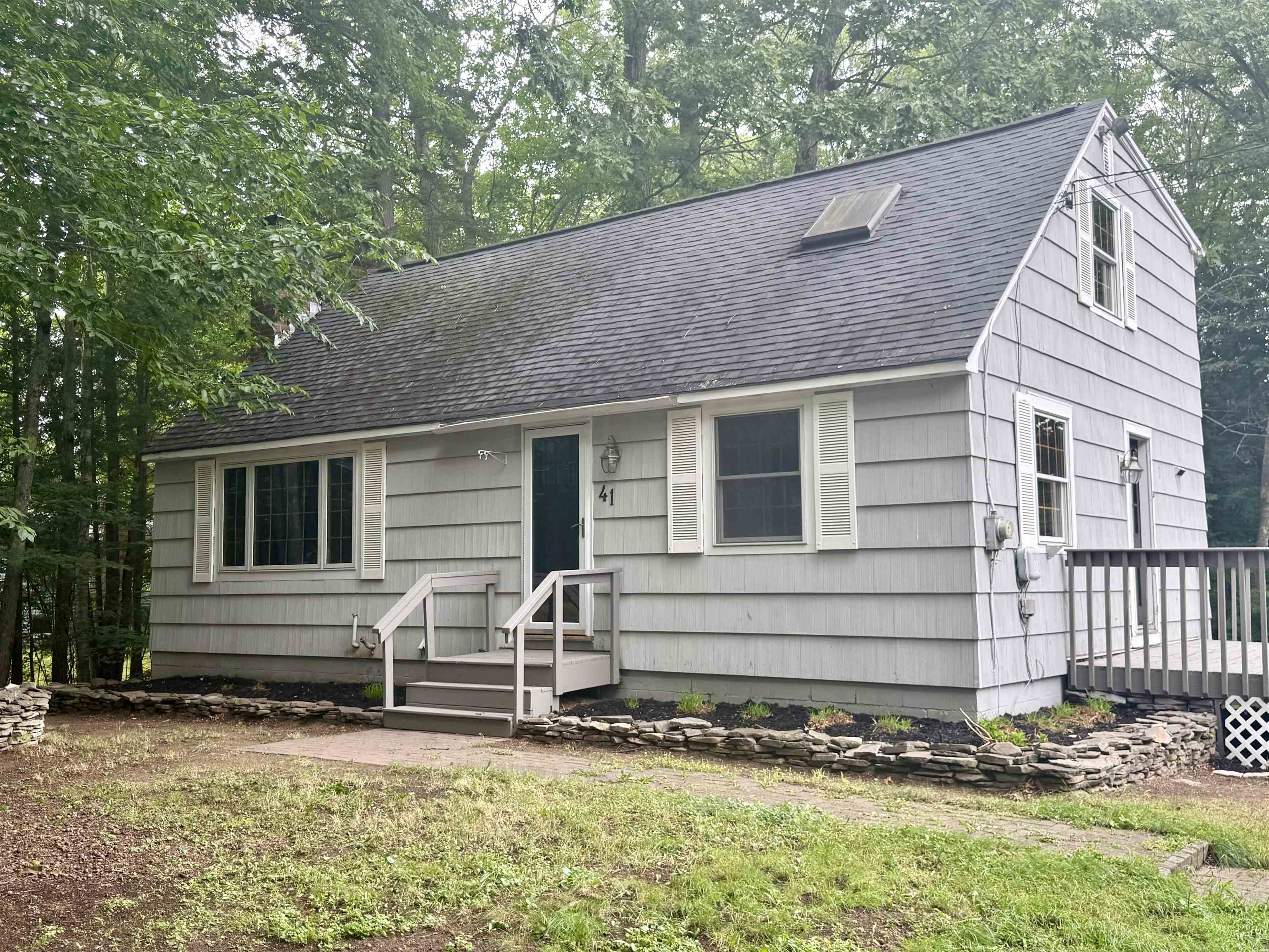 41 Henderson Road Property Photo 1