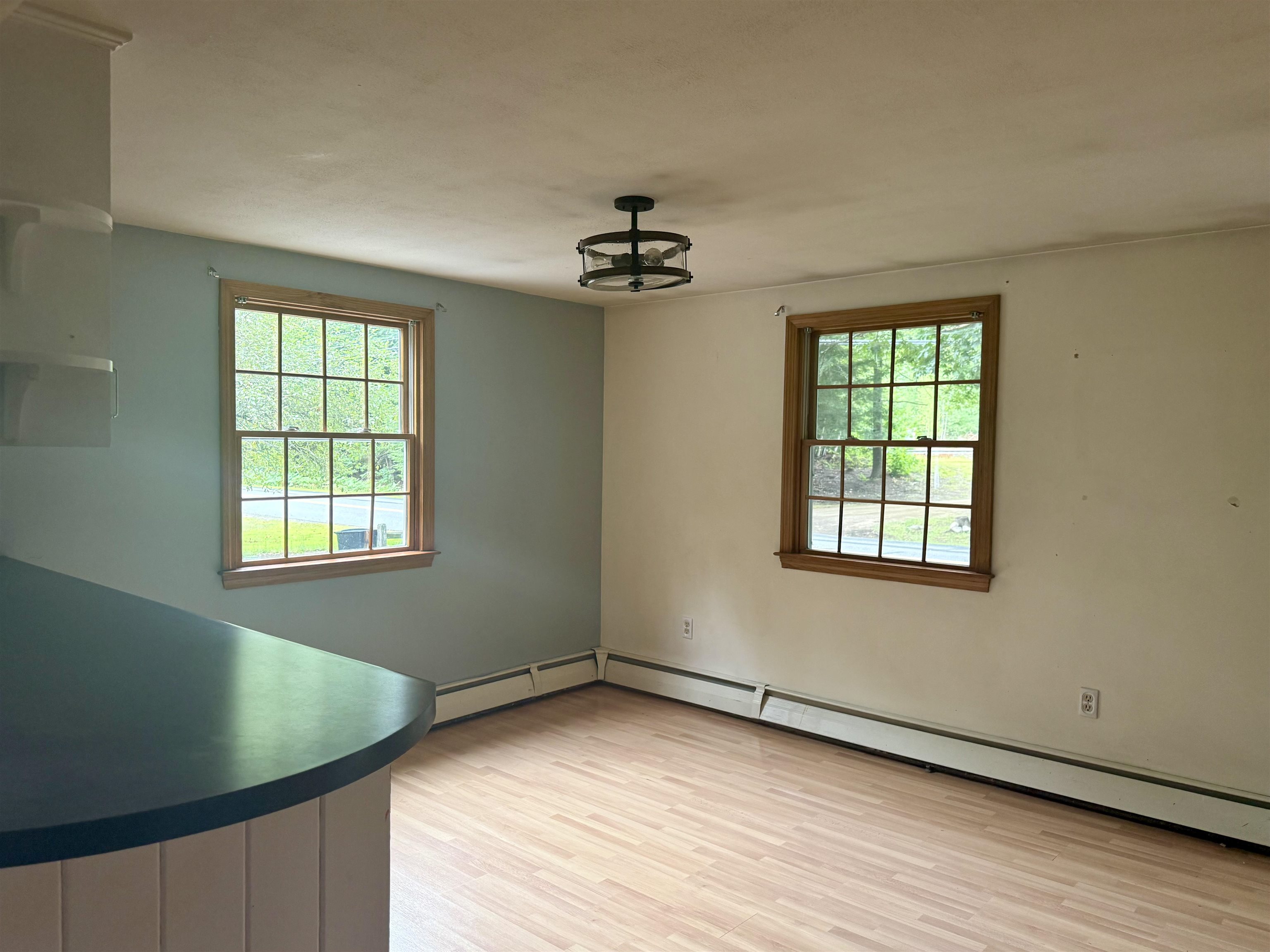 41 Henderson Road Property Photo 6