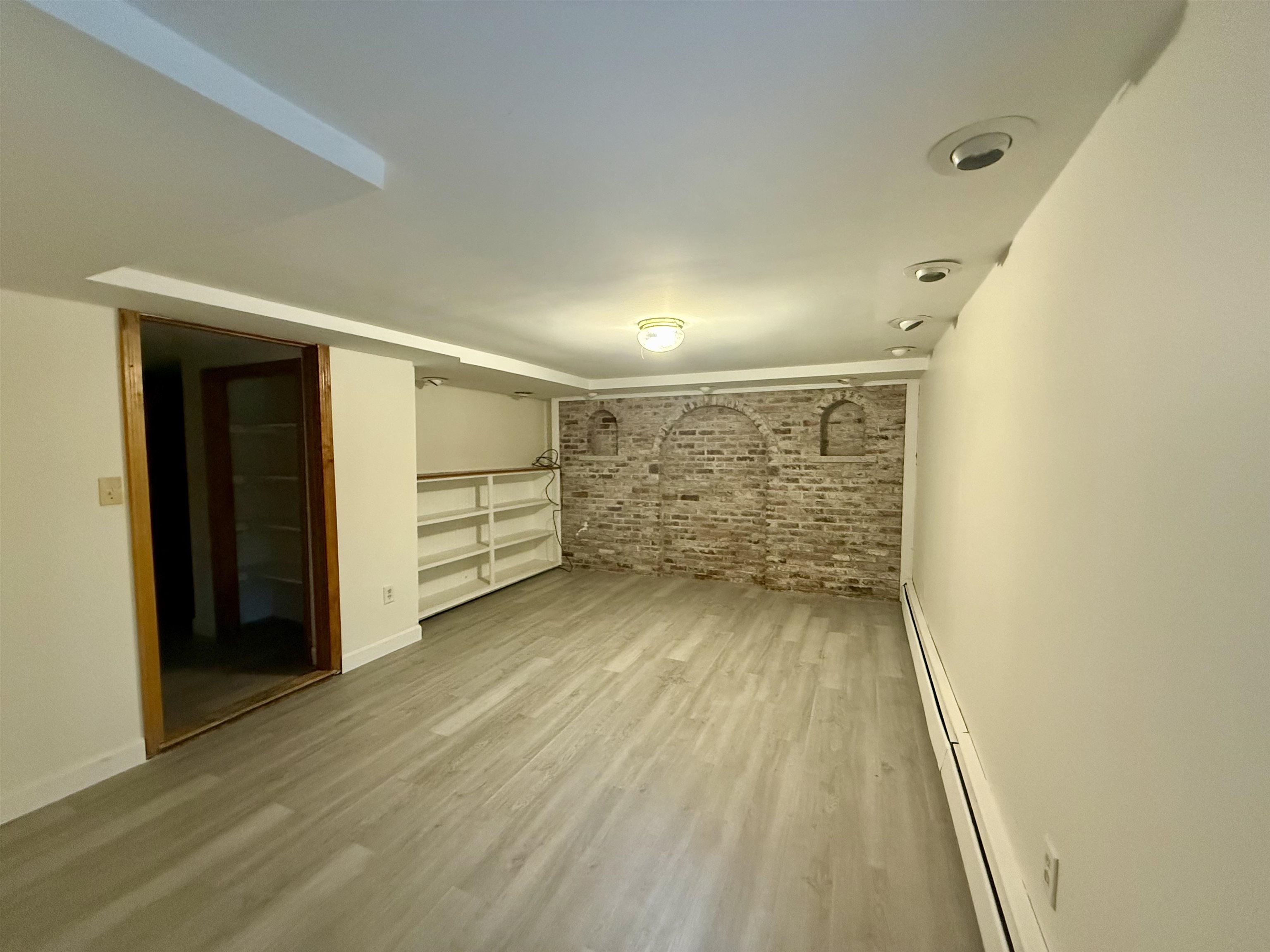 41 Henderson Road Property Photo 13