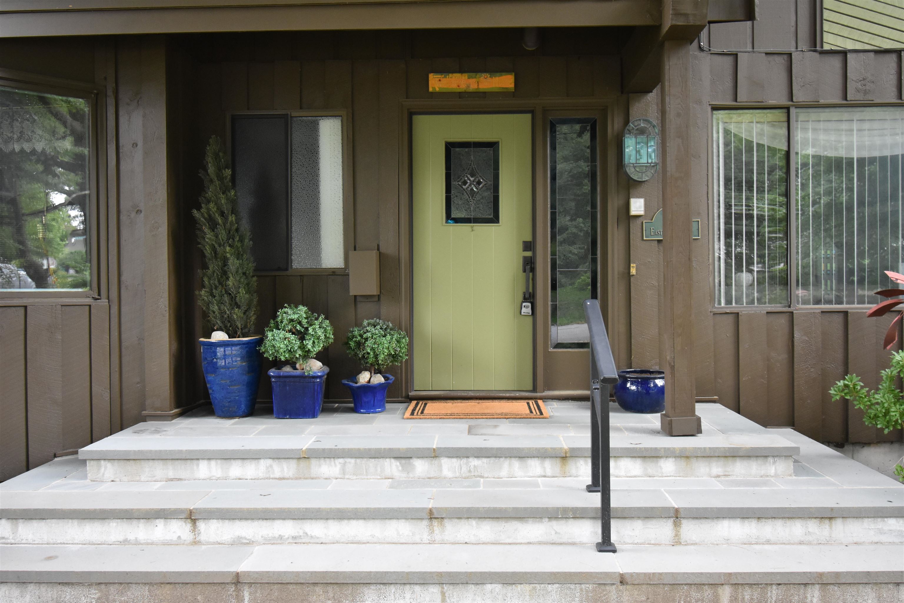3 Eastbrook Drive Property Photo 3