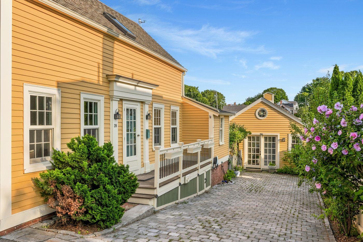 28 Walden Street Property Photo 1