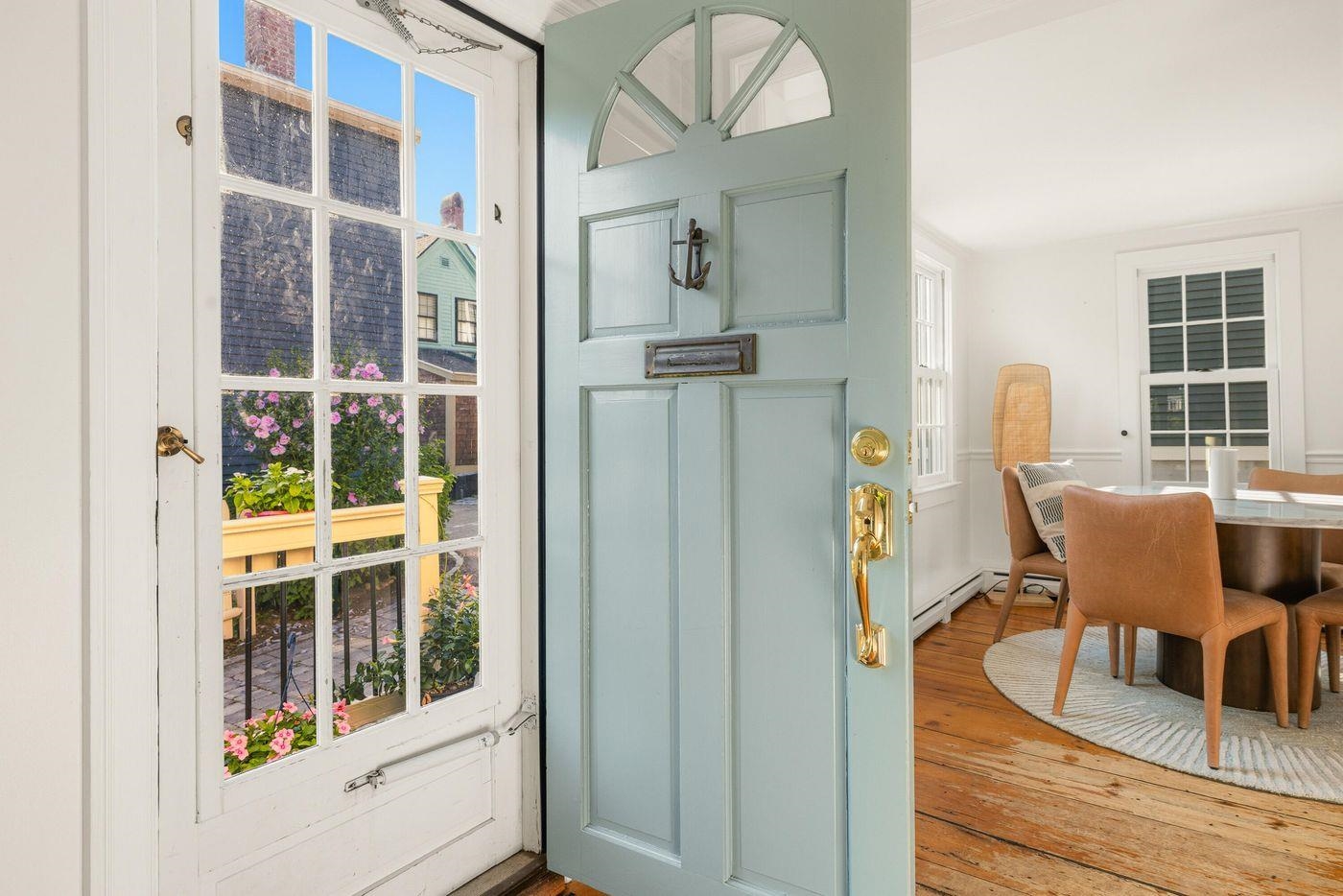 28 Walden Street Property Photo 5