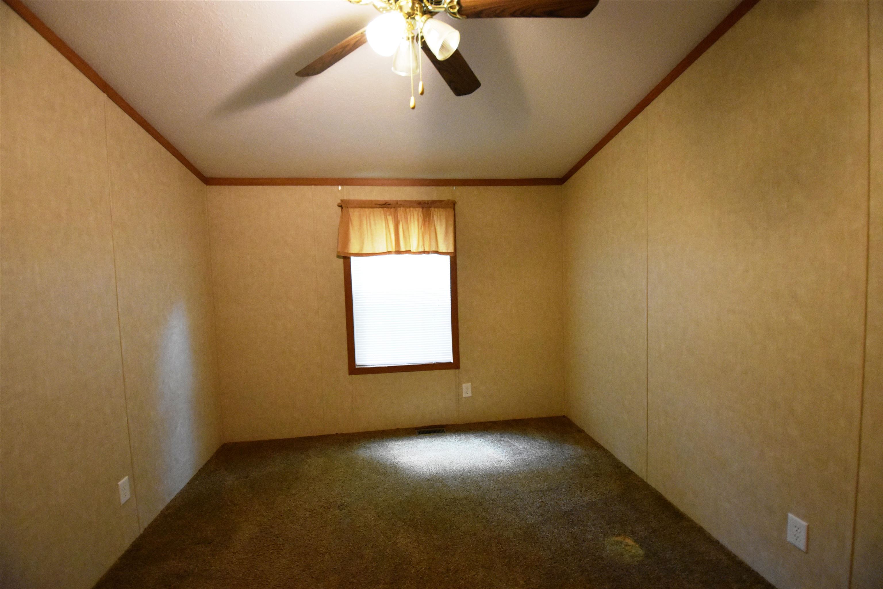 83 Hermit Thrush Lane Property Photo 11