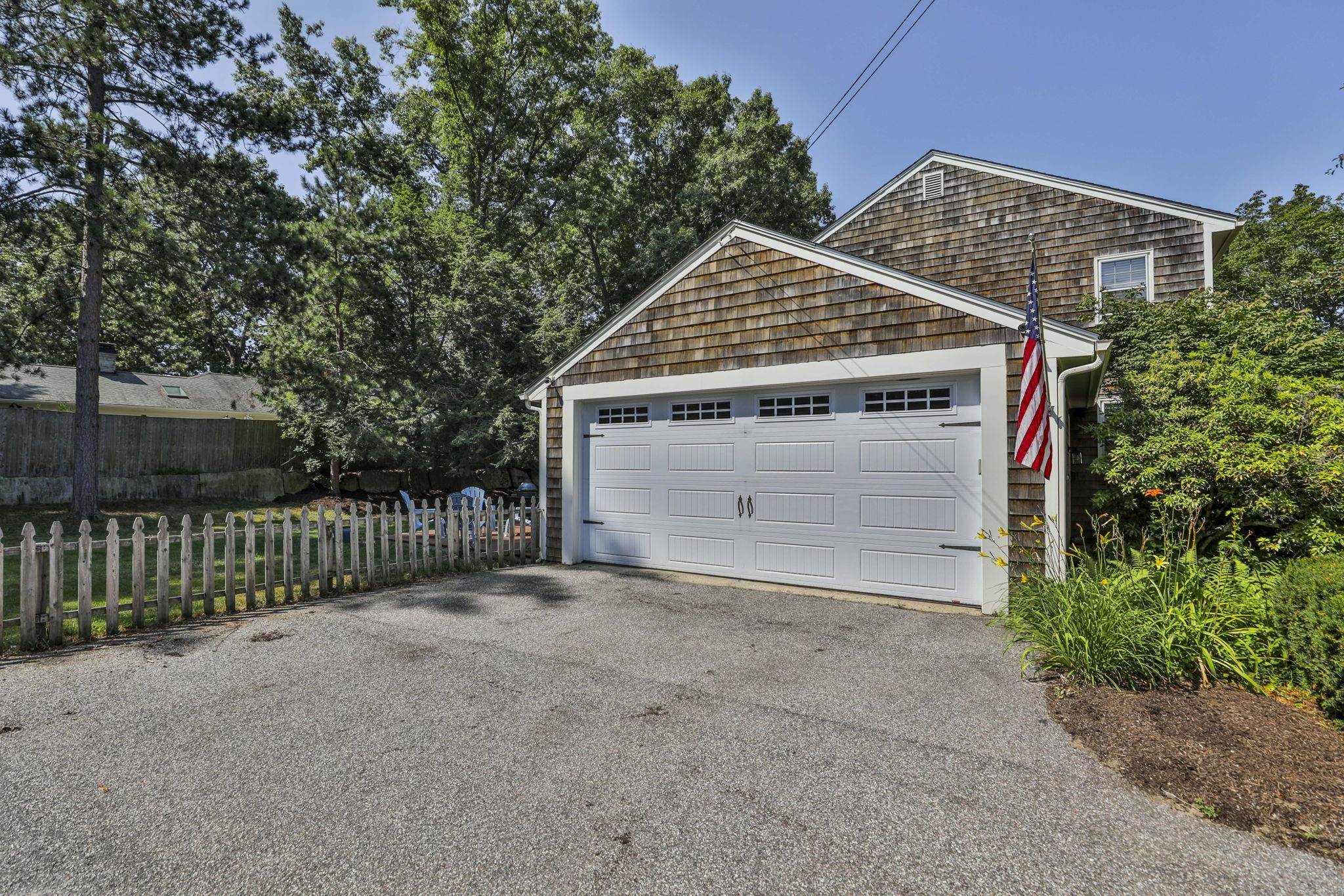 375 N Bend Drive Property Photo 5