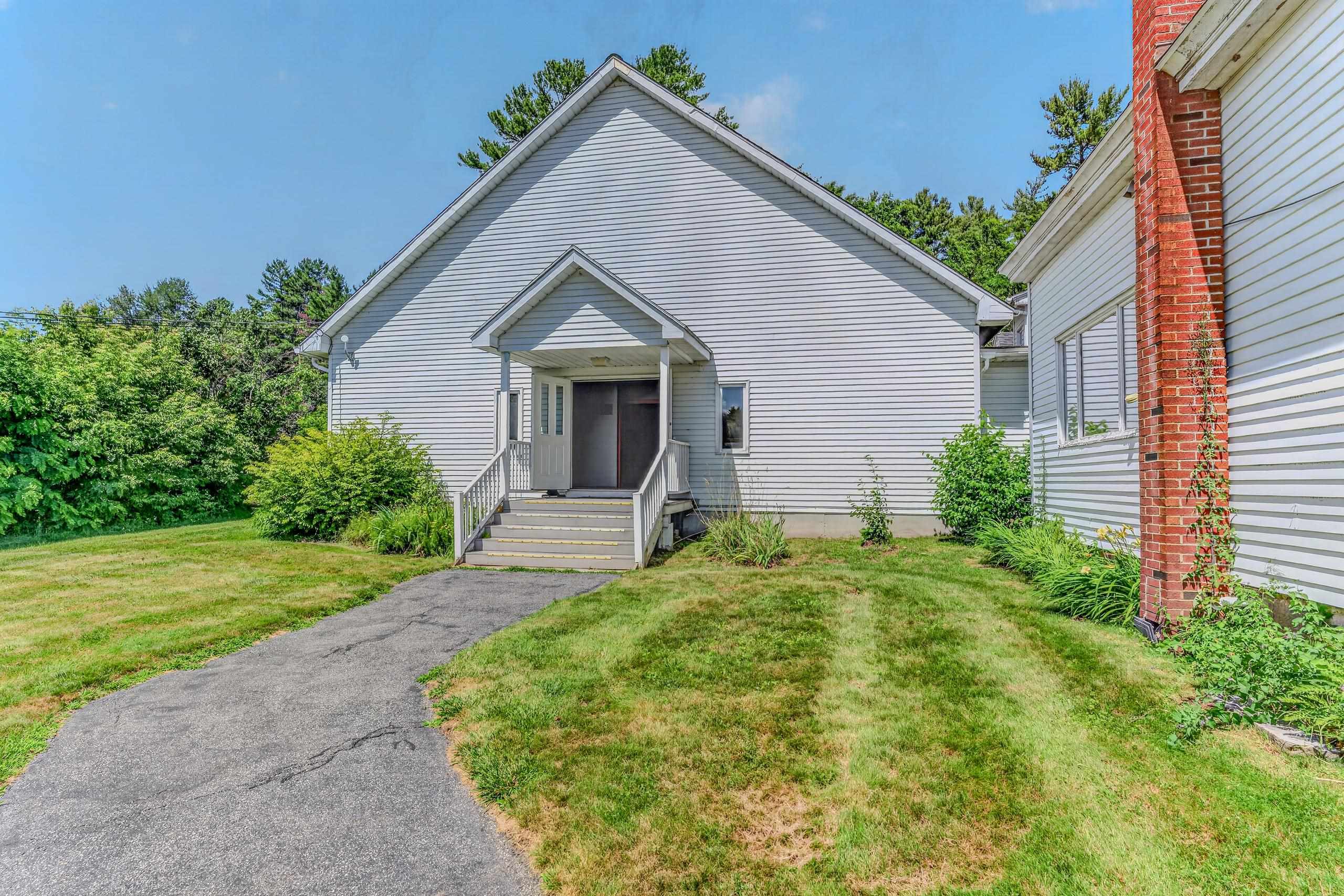 355 Union Street Property Photo 2