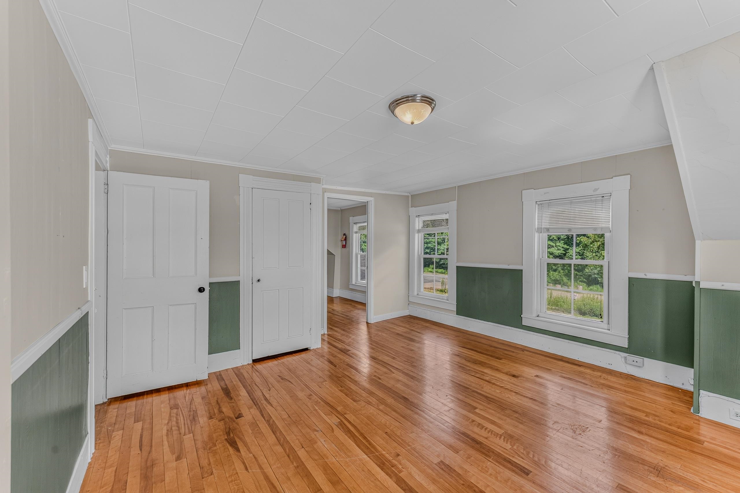 355 Union Street Property Photo 23