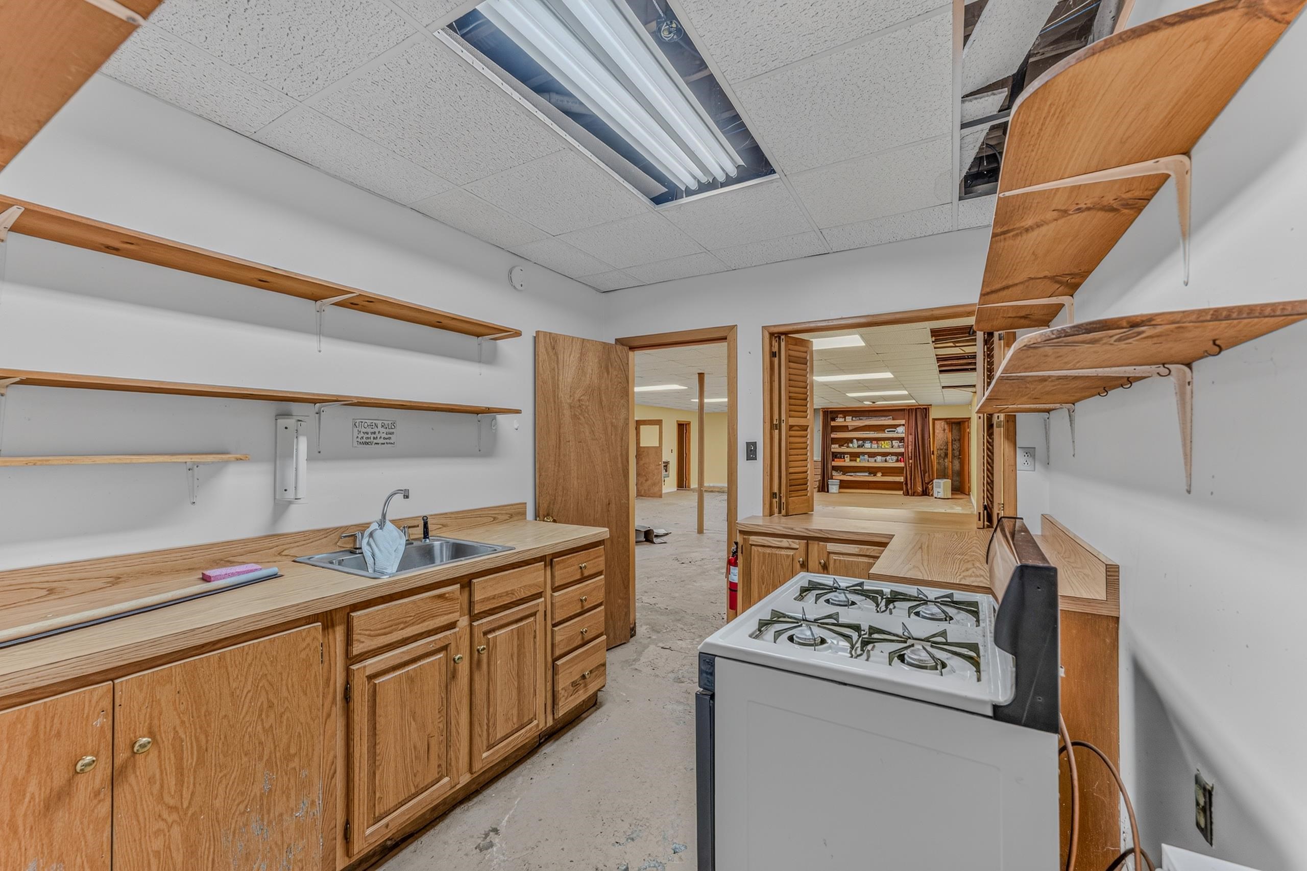 355 Union Street Property Photo 34