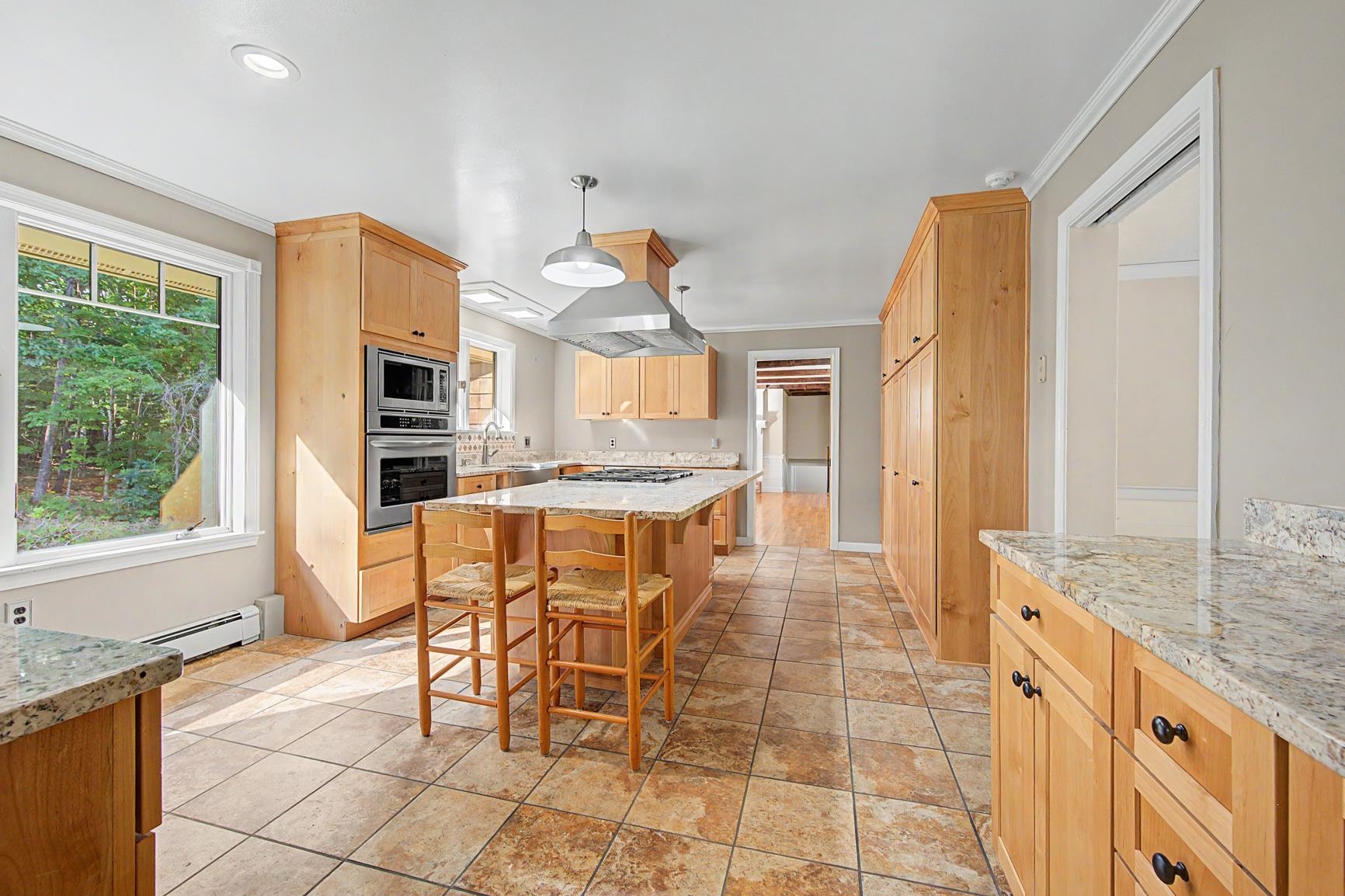 53 Elkins Road Property Photo 6